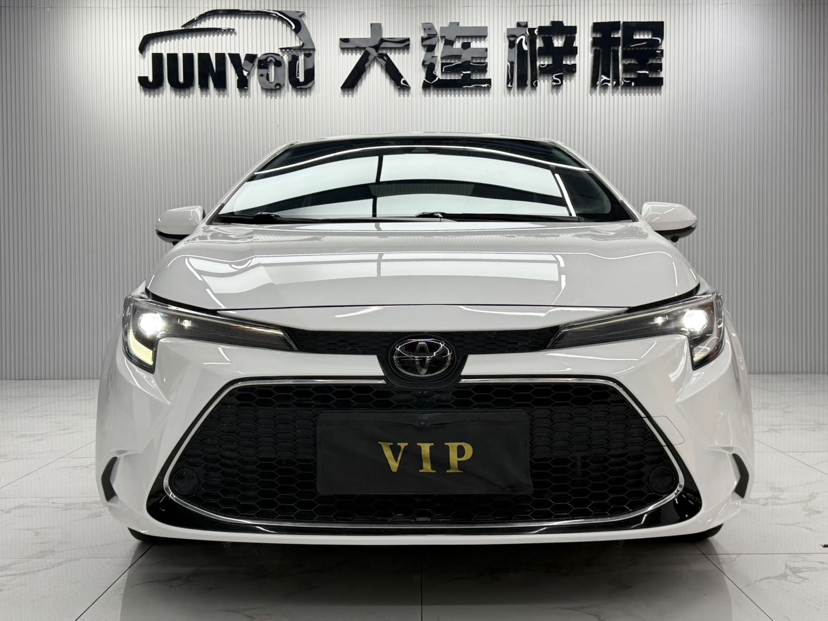TOYOTA LEVIN 2023 185T CVT DELUXE EDITION — фото 2