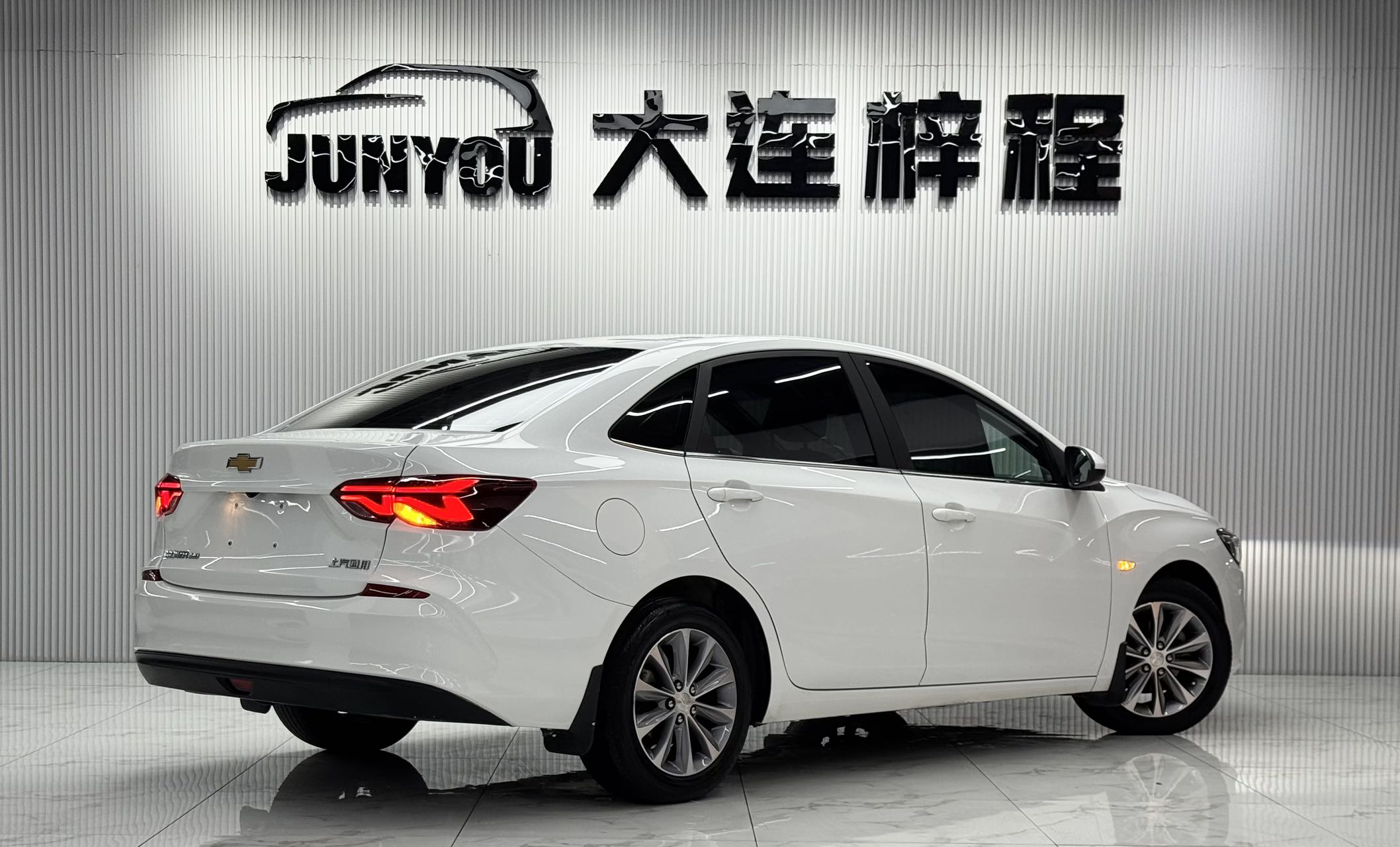 CHEVROLET CRUZE 2022 320 AT 悦享 SUNROOF EDITIO — фото 3