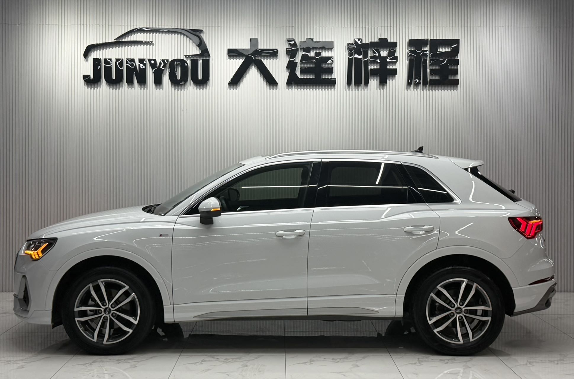 AUDI Q3 2023 MODEL 35 TFSI 进取 DYNAMIC （1.4T） — фото 3