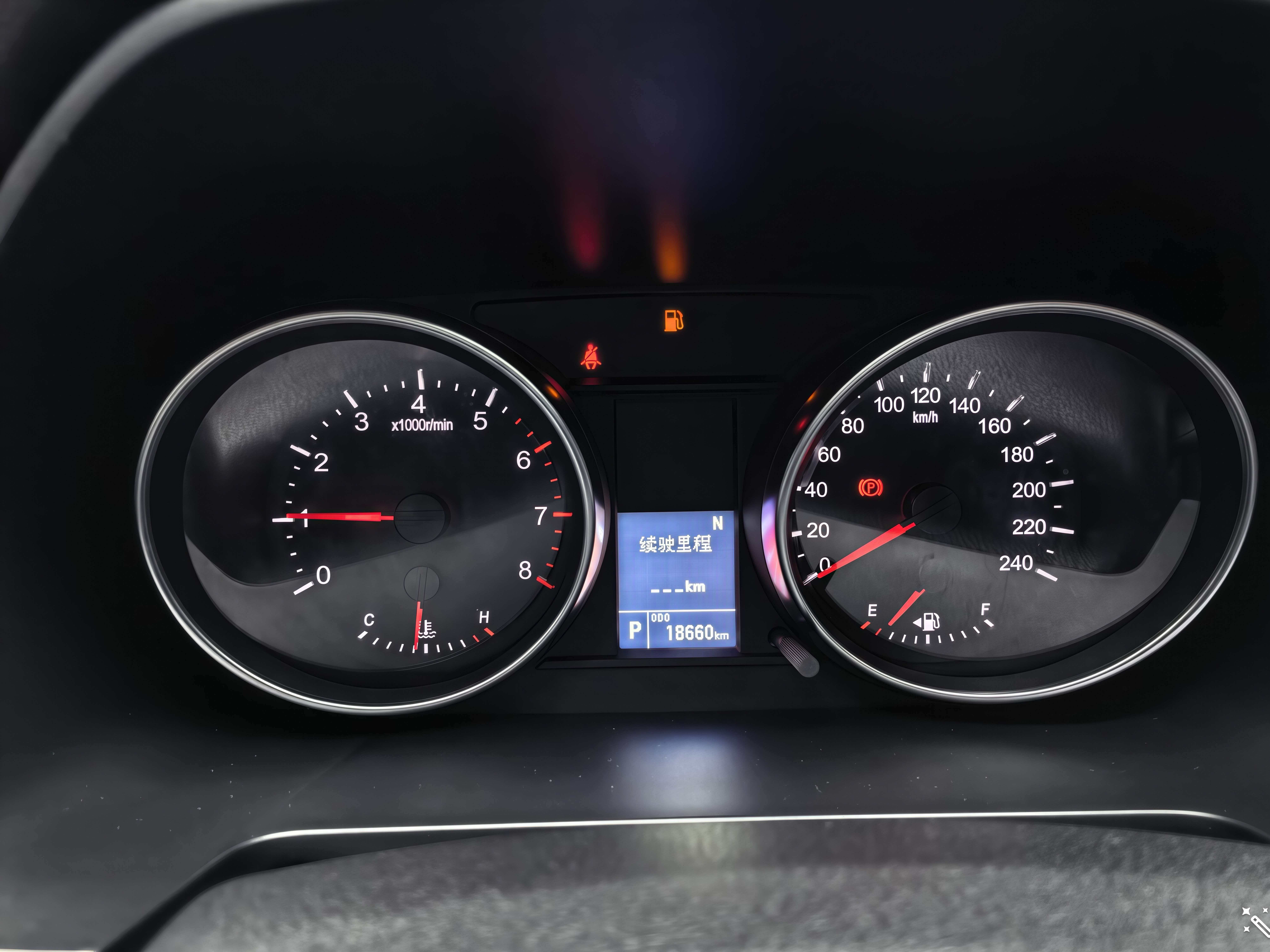 HAVAL M6 2023 PLUS 1.5T DCT LUXURY SMART LINK TYPE — фото 7