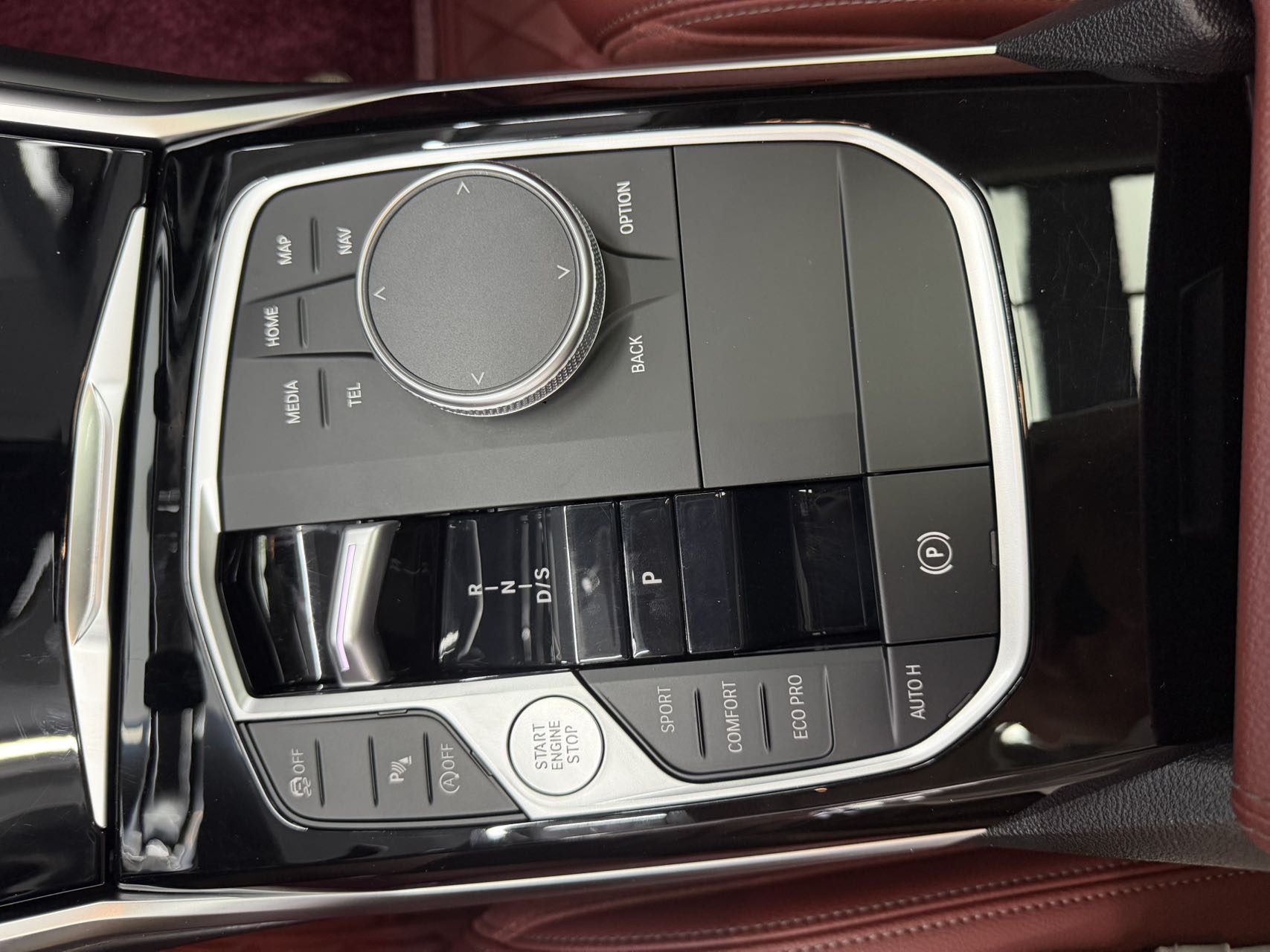 BMW 3 SERIES 2023 320LI M SPORT SET — фото 13