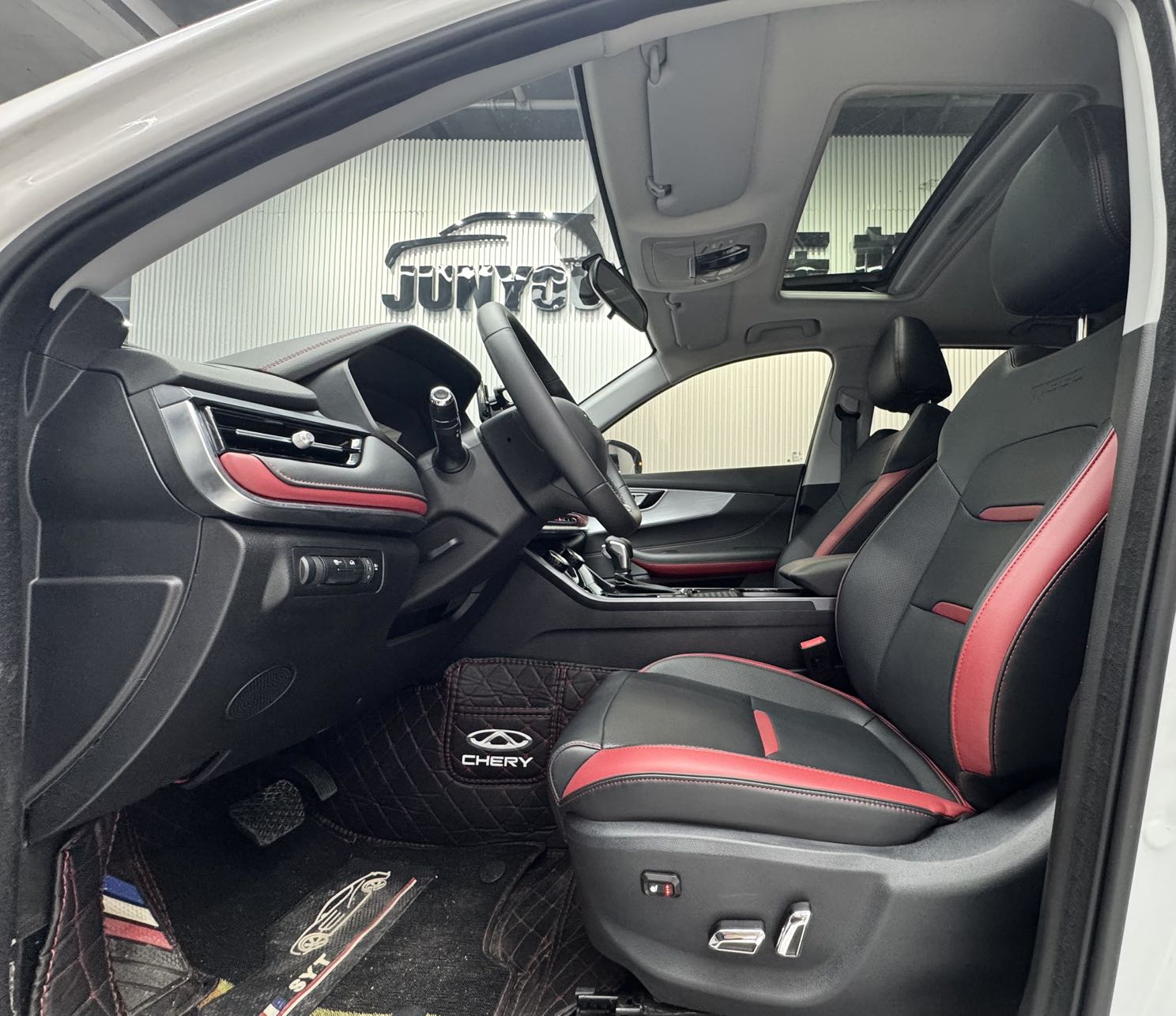 CHERY TIGGO 5X 2022 超级英雄 EDITION 1.5T CVT FASHION TYPE — фото 9