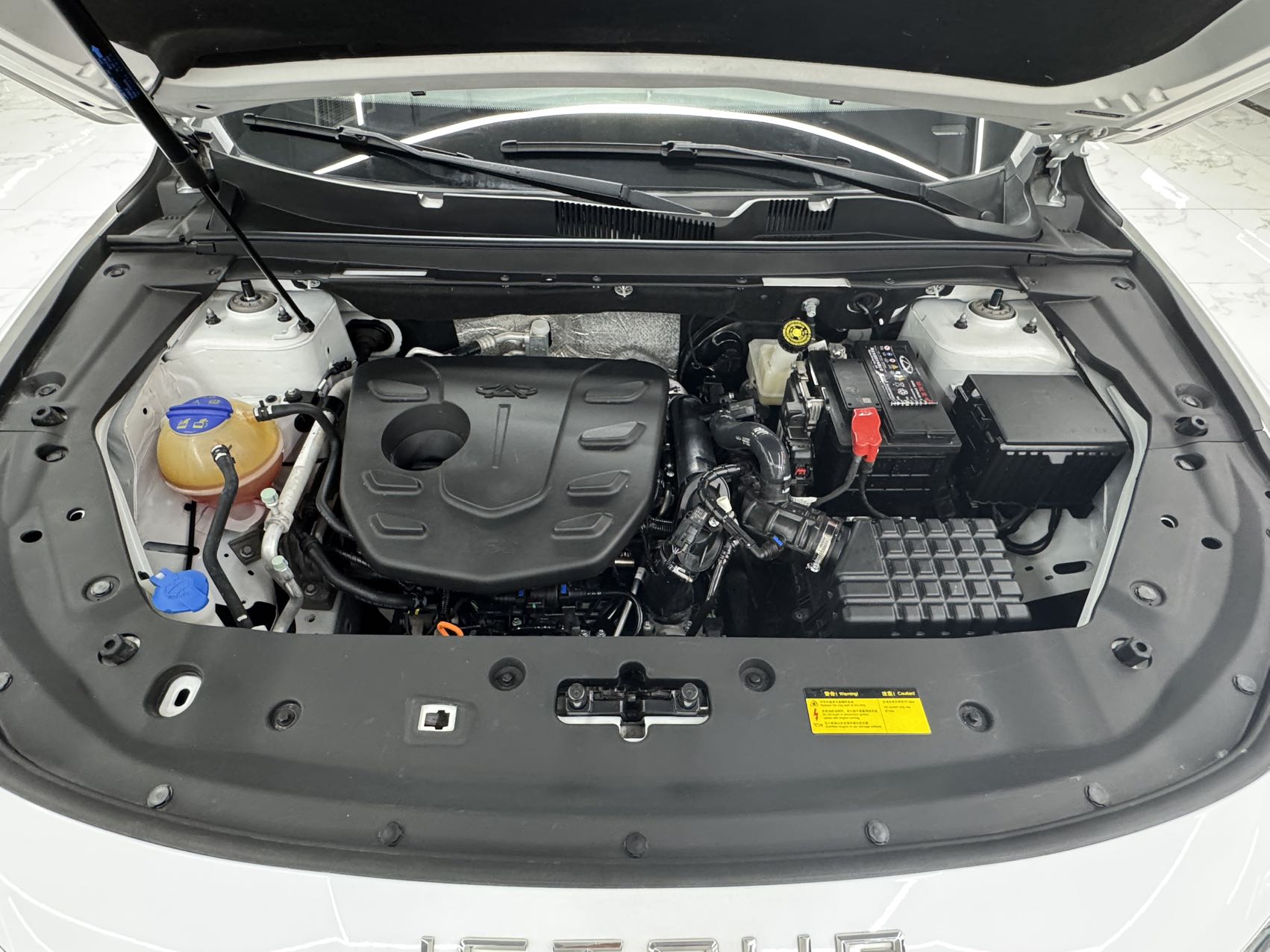 JETOUR X70 PLUS 2023 1.5T DCT勇者PLUS 5 SEATS — фото 18