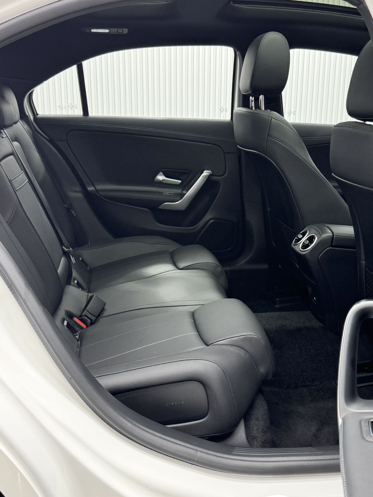 MERCEDES-BENZ A-CLASS 2024 A 180 L — фото 12