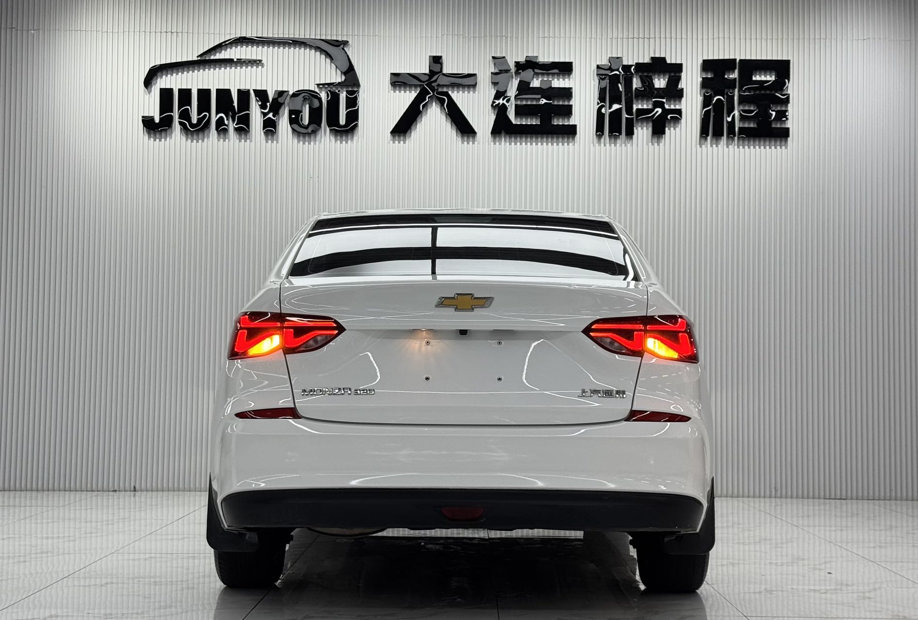 CHEVROLET CRUZE 2022 320 AT 悦享 SUNROOF EDITIO — фото 4