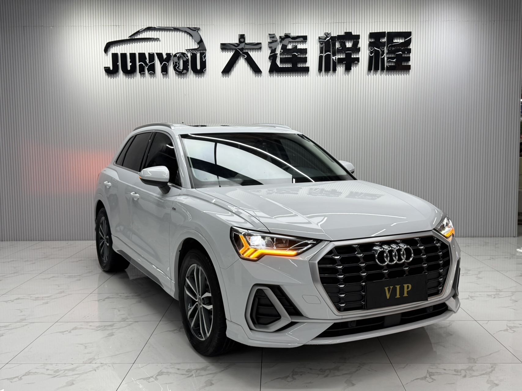 AUDI Q3 2022 MODEL 35 TFSI 进取 DYNAMIC — фото 1