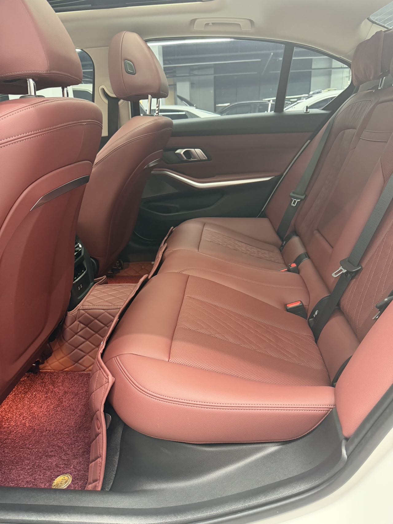BMW 3 SERIES 2023 320LI M SPORT SET — фото 9