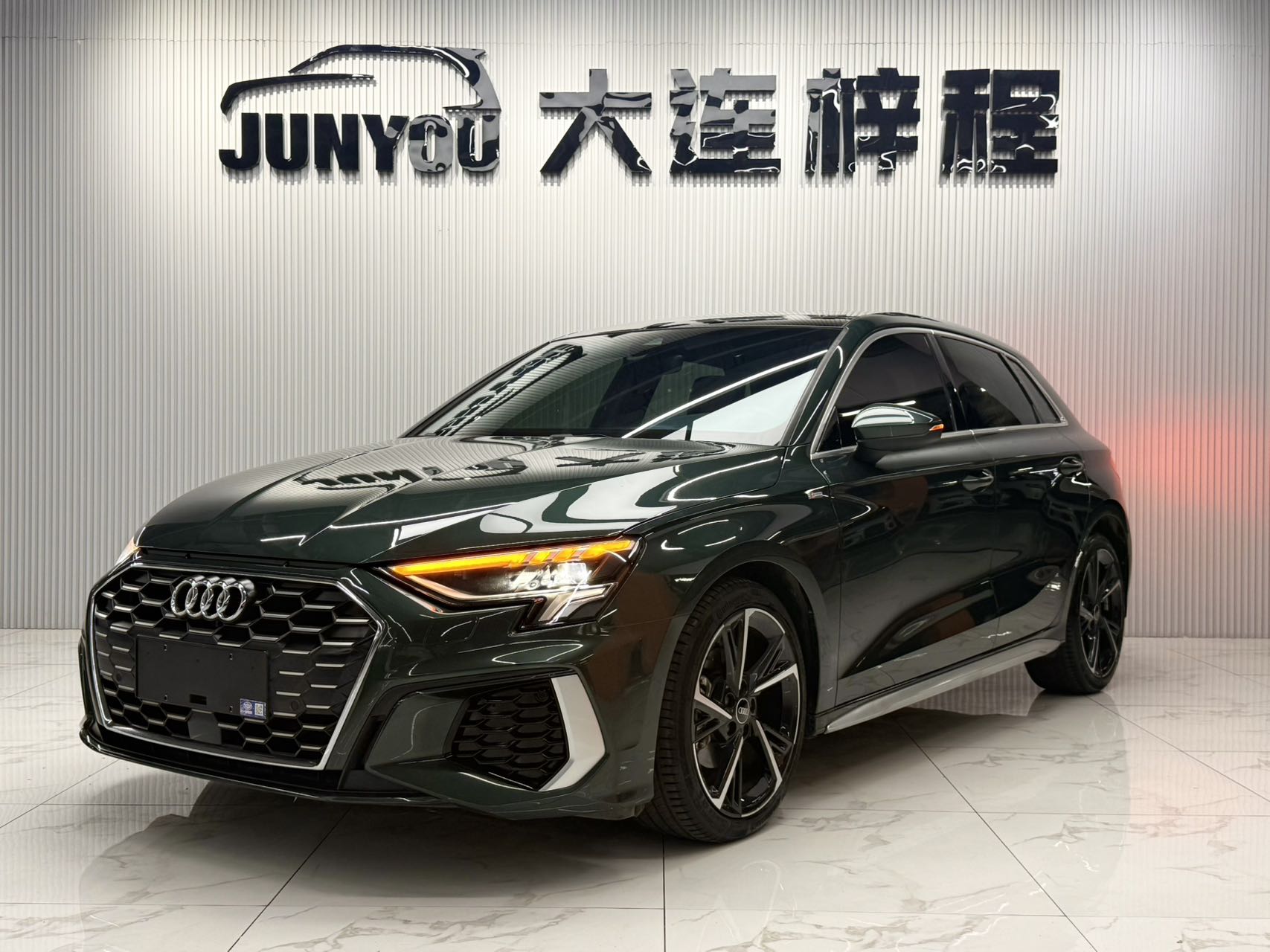 AUDI A3 2023 MODEL SPORTBACK 35 TFSI FASHION SPORT TYPE — фото 1