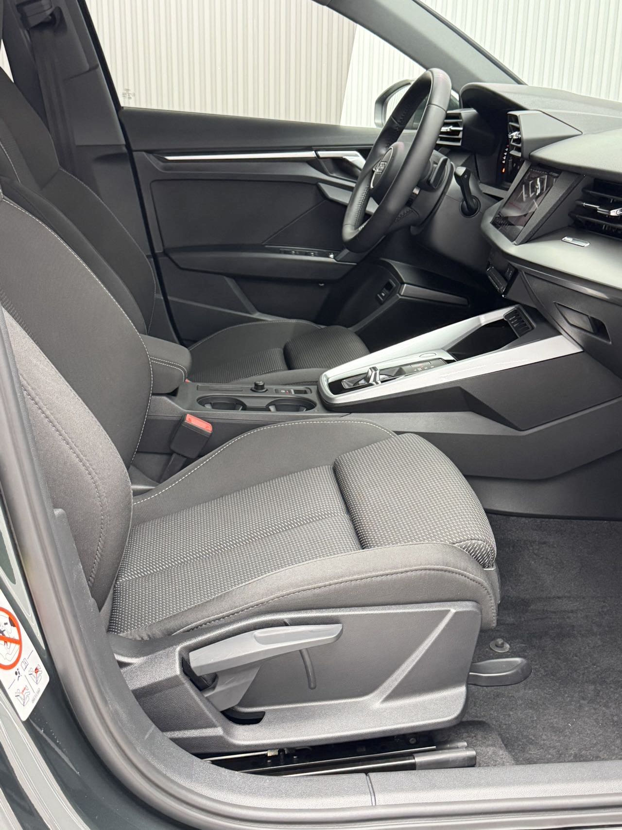 AUDI A3 2021 MODEL SPORTBACK 35 TFSI 进取 SPORT TYPE — фото 8