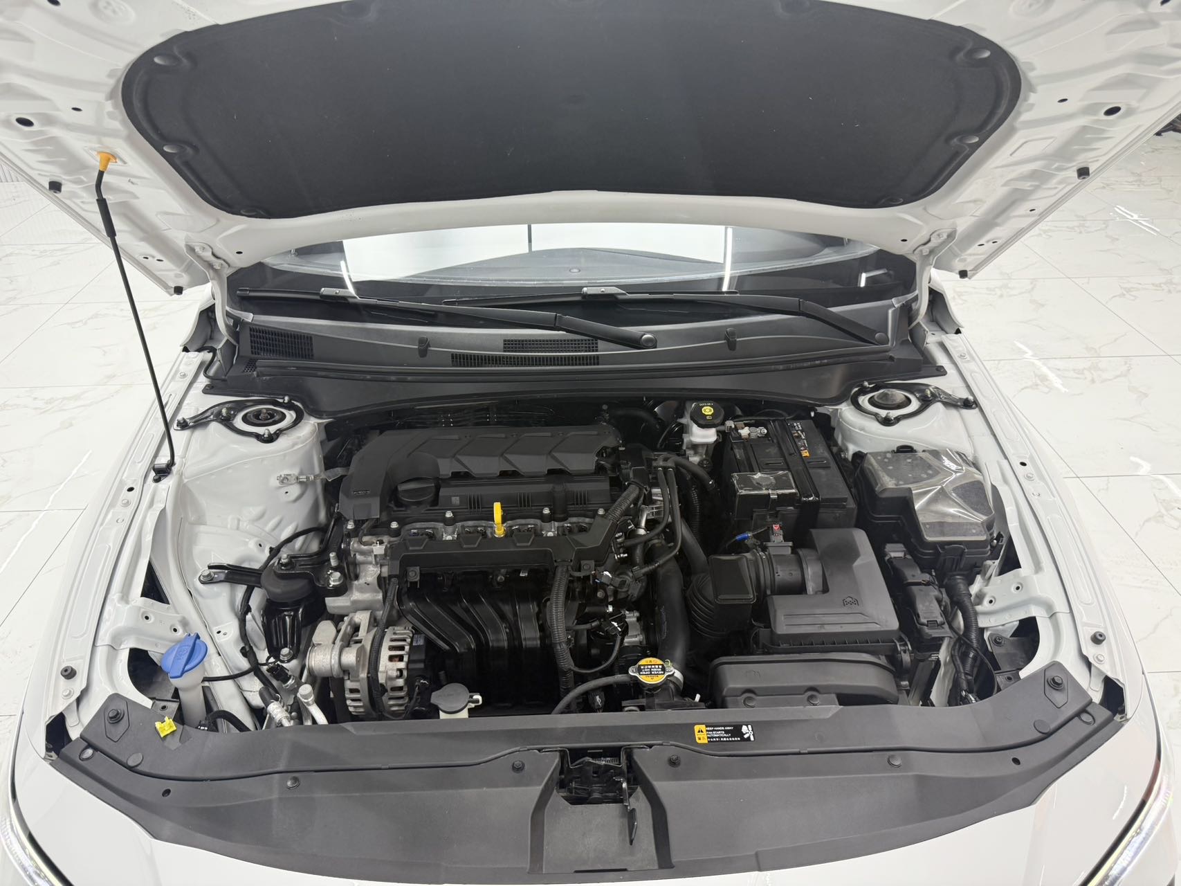 HYUNDAI ELANTRA 2023 1.5L CVT GLX ELITE EDITION — фото 9