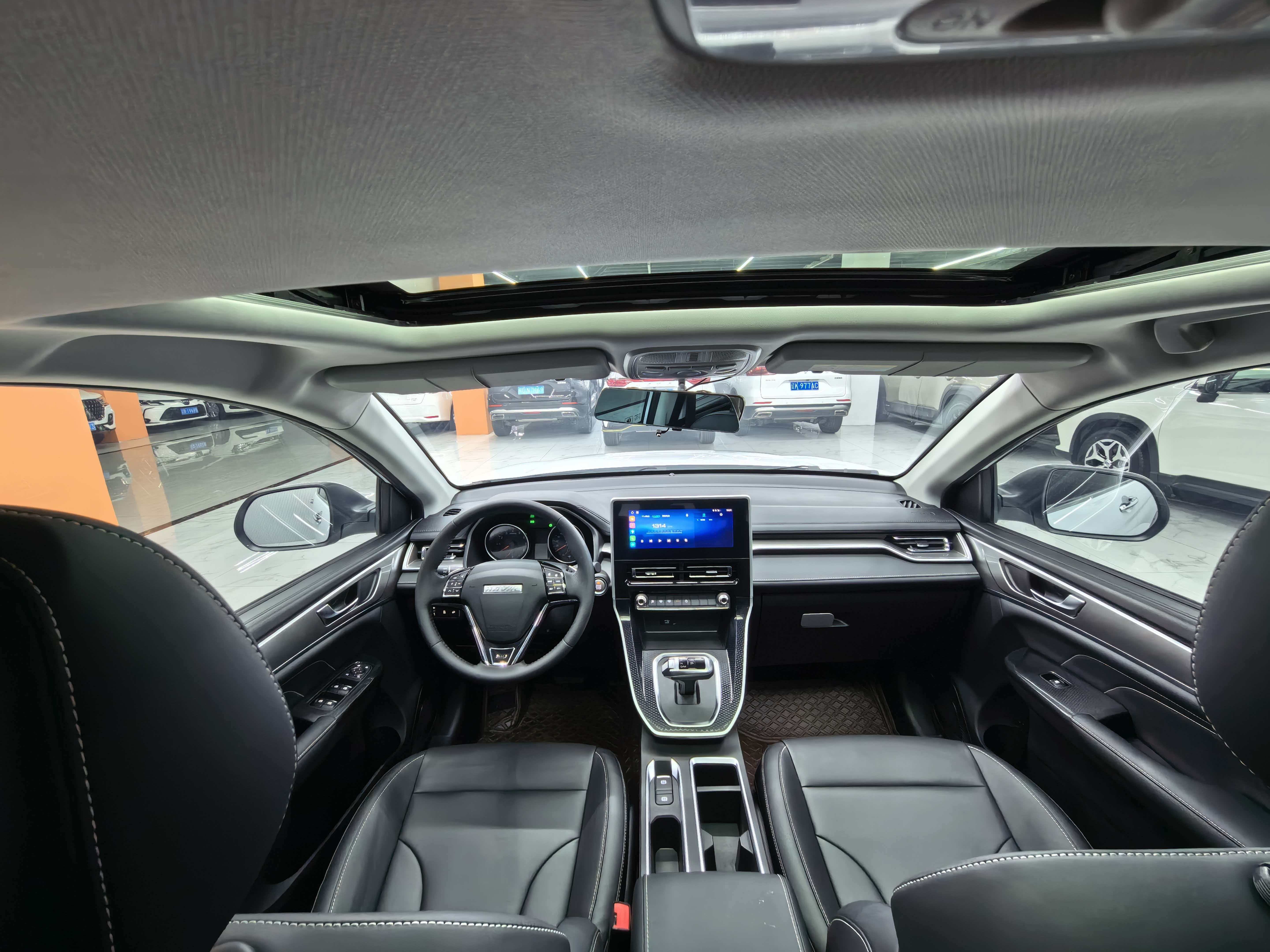 HAVAL M6 2023 PLUS 1.5T DCT LUXURY SMART LINK TYPE — фото 6