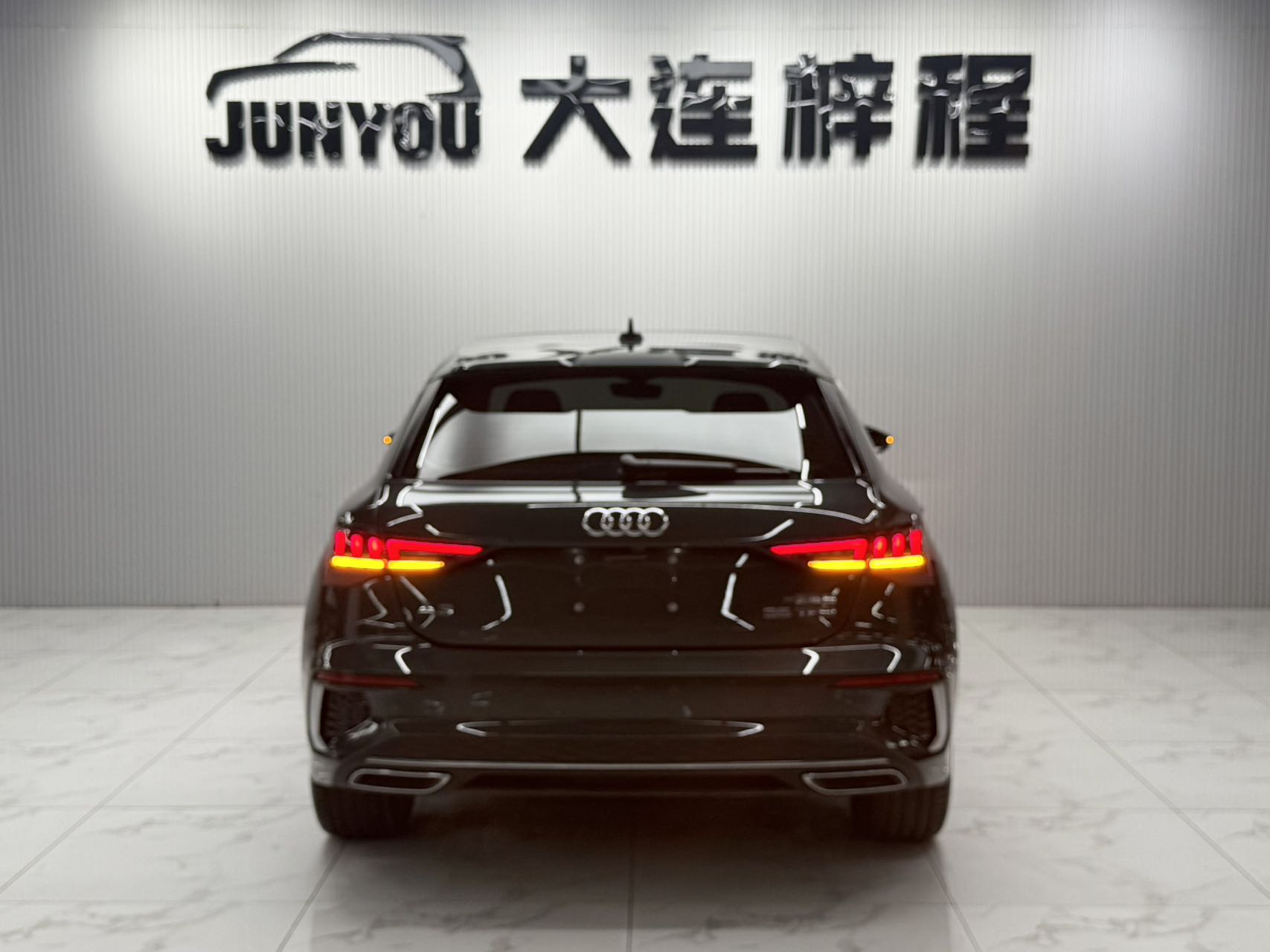 AUDI A3 2023 MODEL SPORTBACK 35 TFSI FASHION SPORT TYPE — фото 4