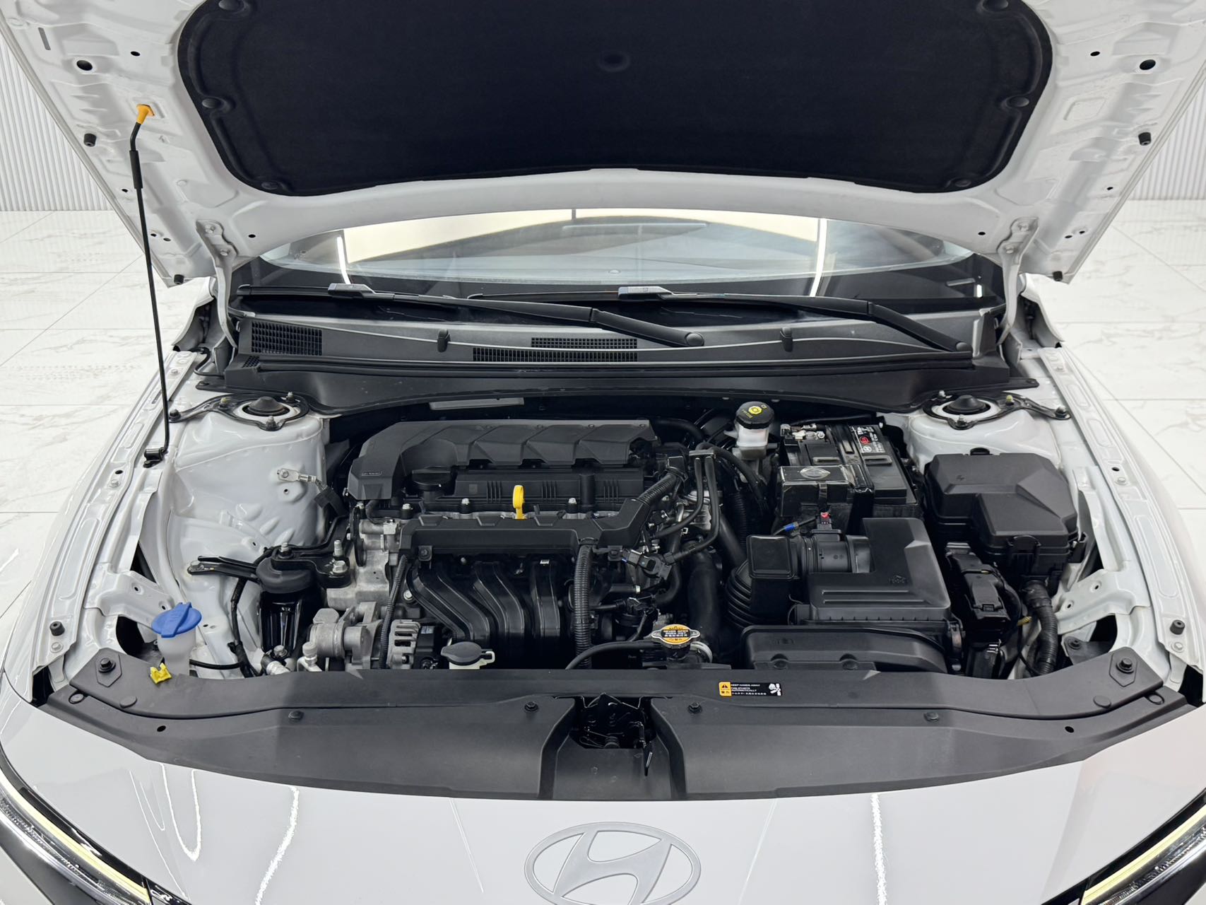 HYUNDAI ELANTRA 2023 1.5L CVT GLX ELITE EDITION — фото 21