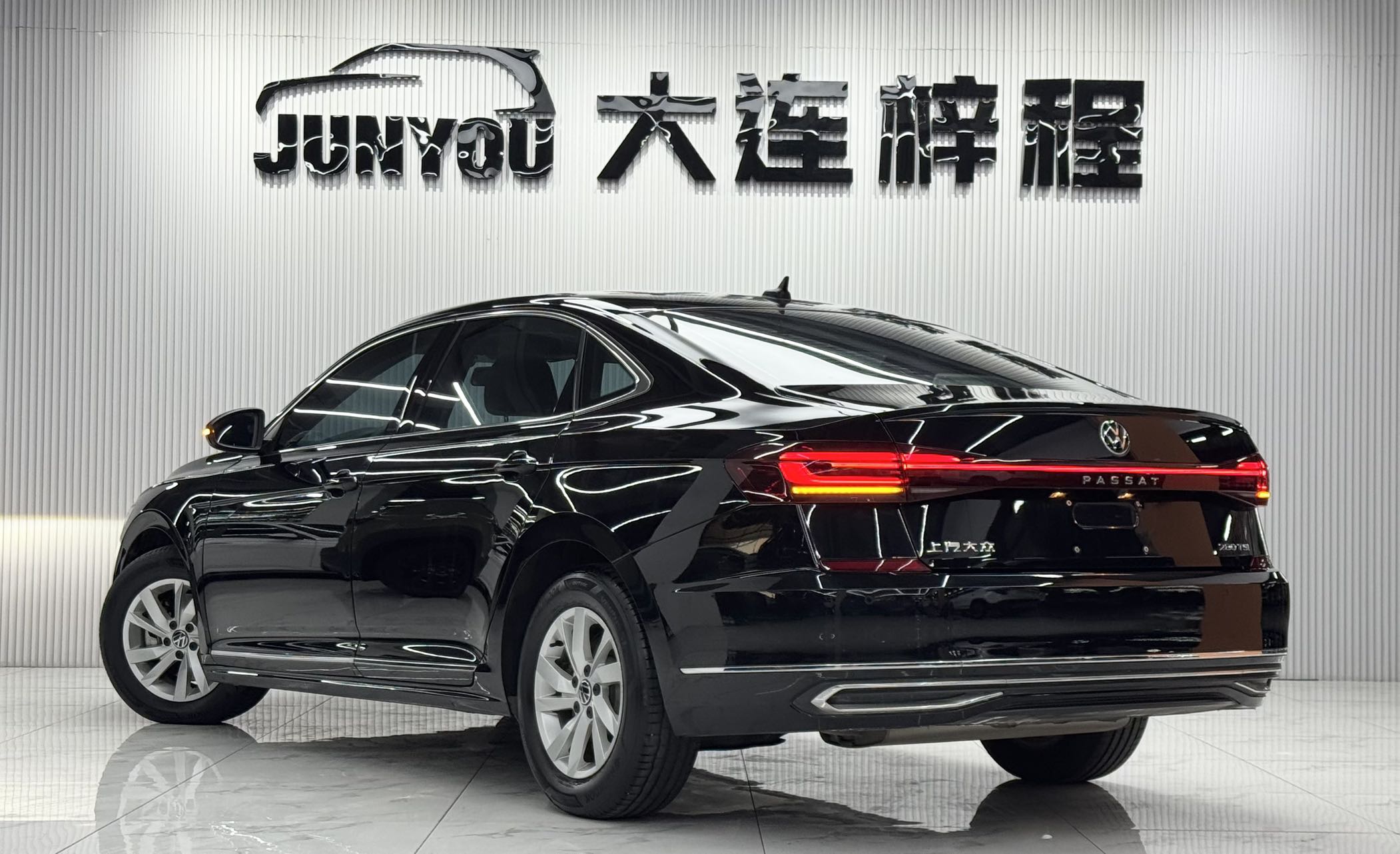 VOLKSWAGEN PASSAT 2022 280TSI BUSINESS EDITION — фото 6