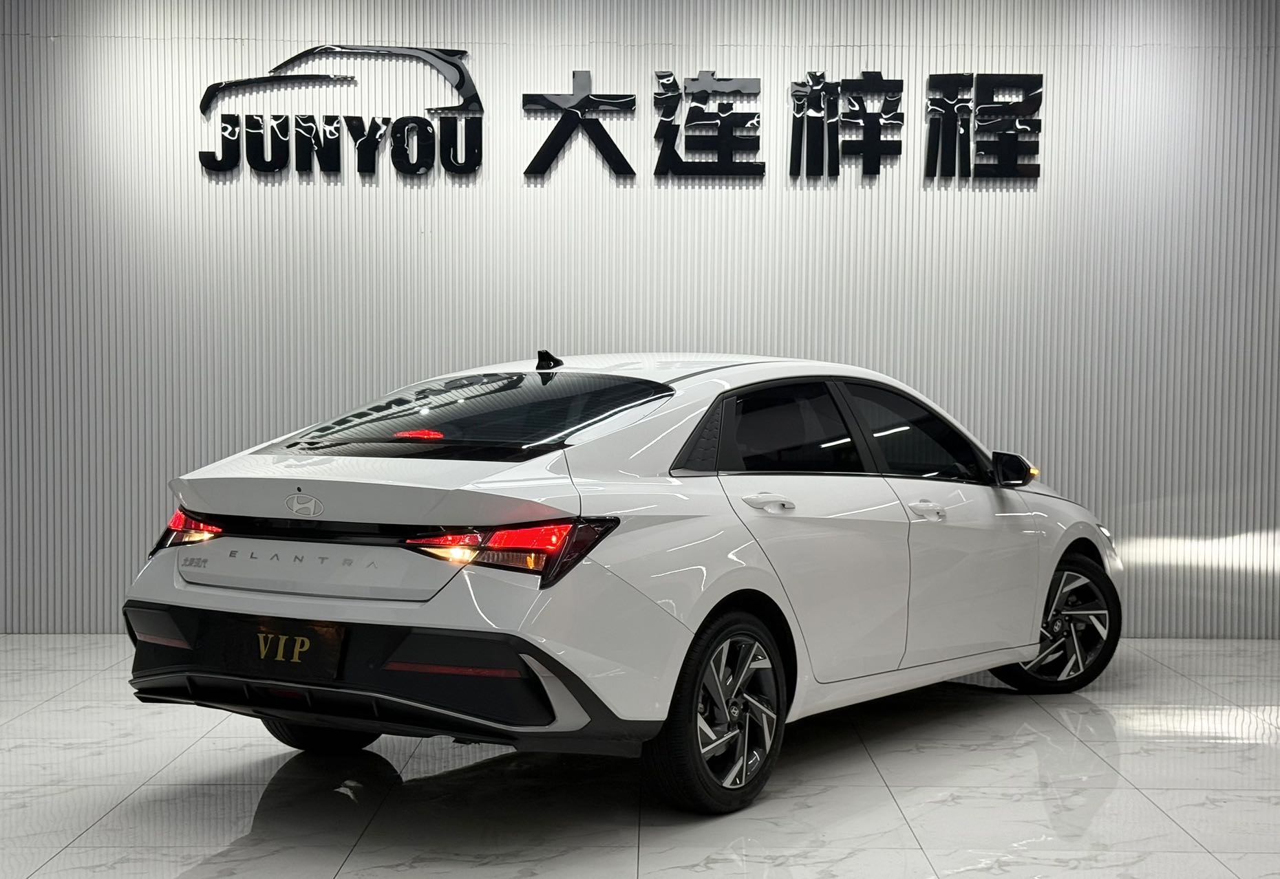 HYUNDAI ELANTRA 2023 1.5L CVT GLX ELITE EDITION — фото 6