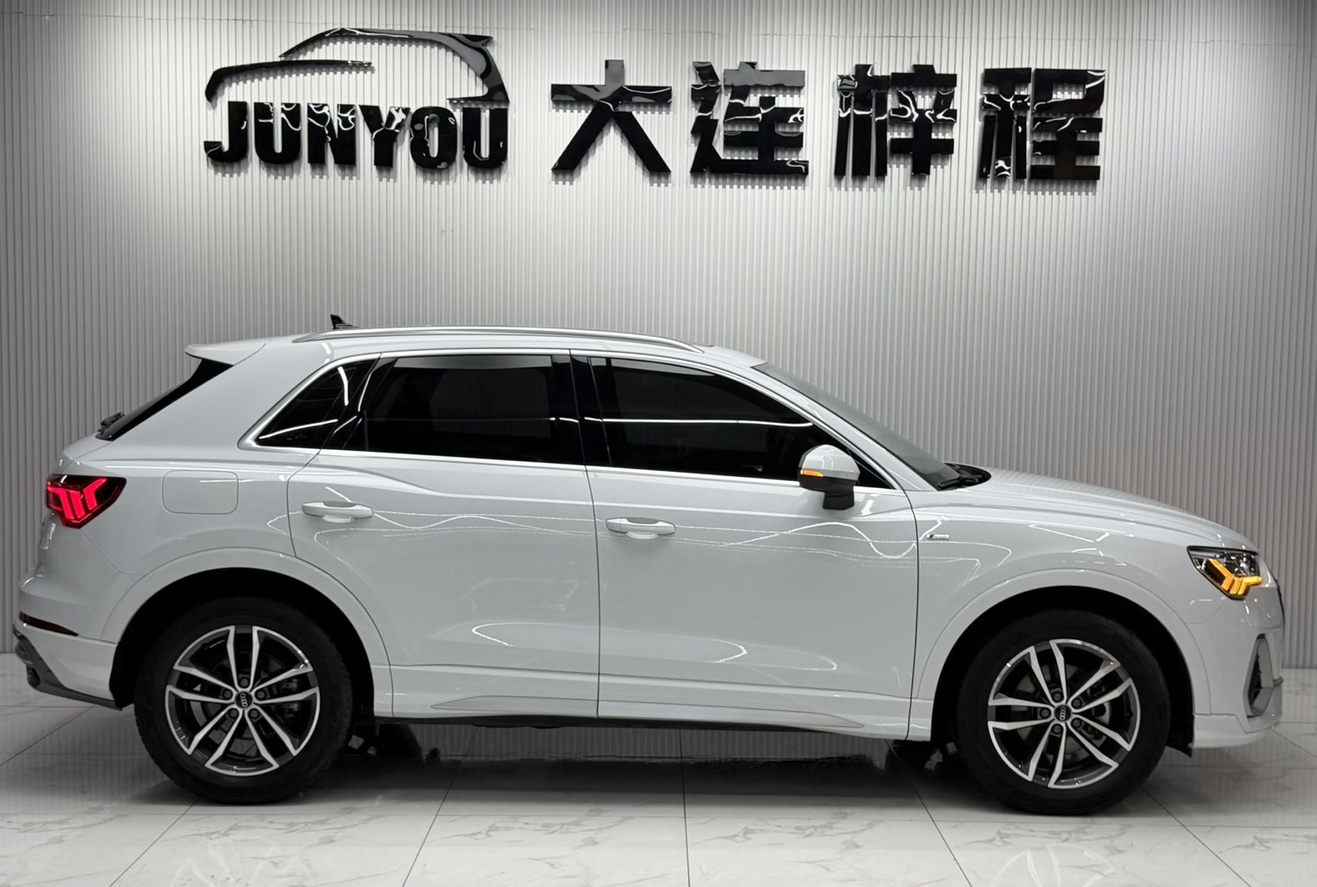 AUDI Q3 2022 MODEL 35 TFSI 进取 DYNAMIC — фото 2