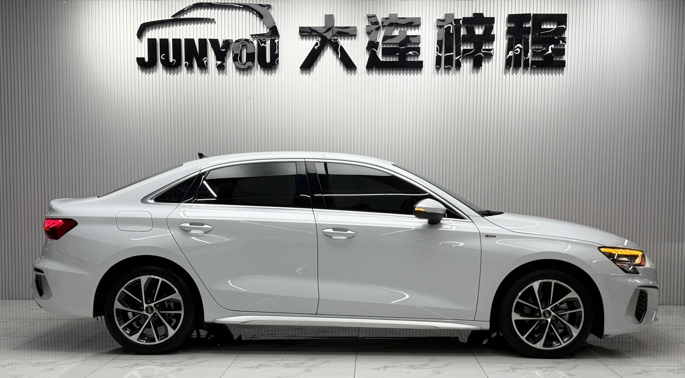 AUDI A3 2022 MODEL A3L LIMOUSINE 35 TFSI 进取 SPORT TYPE — фото 3