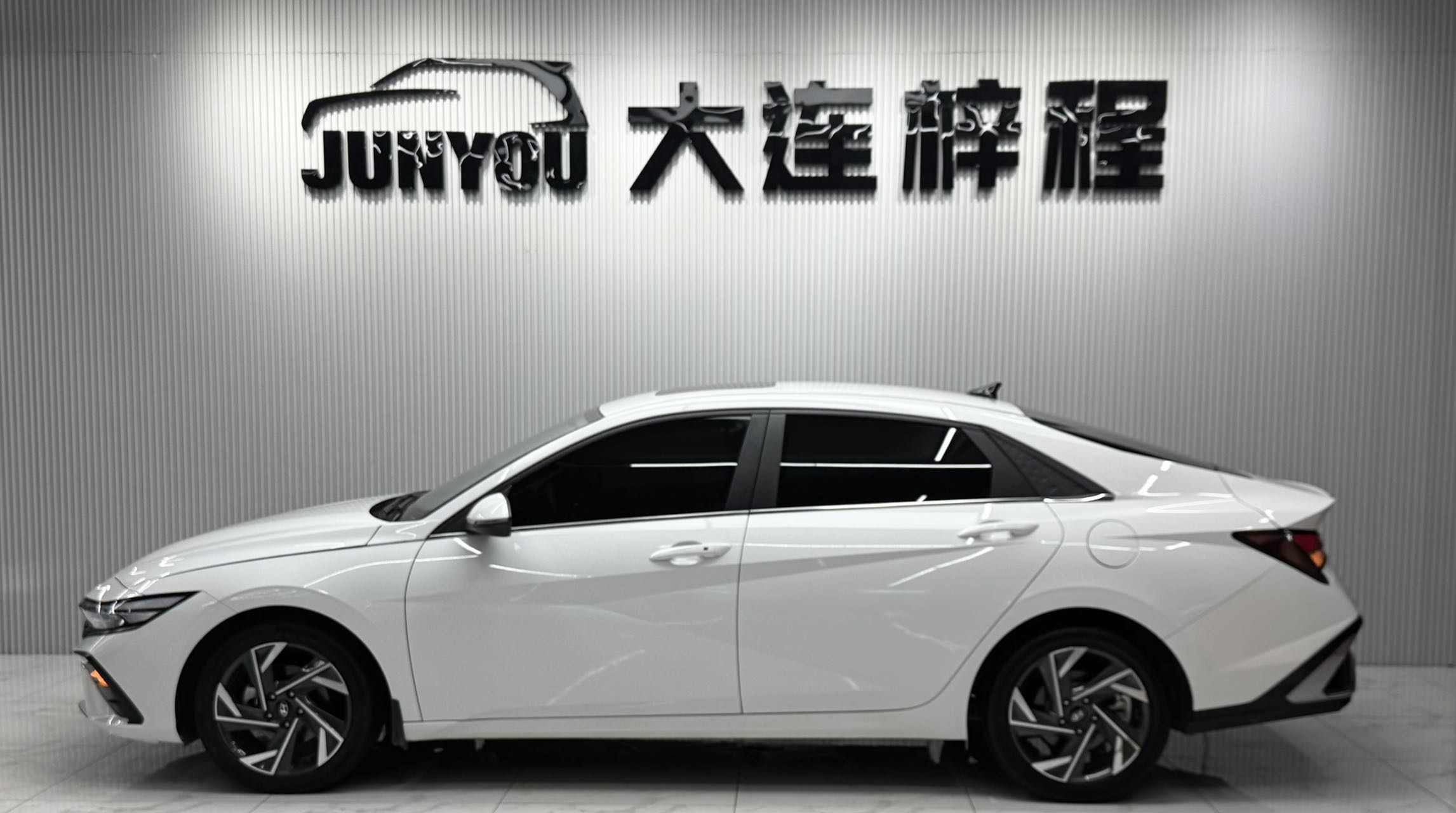 HYUNDAI ELANTRA 2023 1.5L CVT GLX ELITE EDITION — фото 7