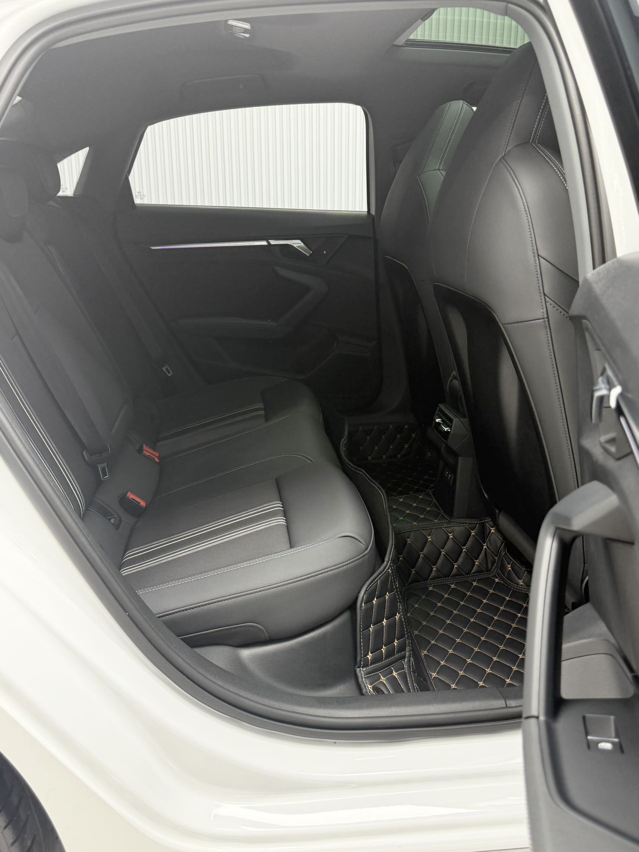 AUDI A3 2023 MODEL FACELIFT A3L LIMOUSINE 35 TFSI FASHION SPORT TYPE — фото 12