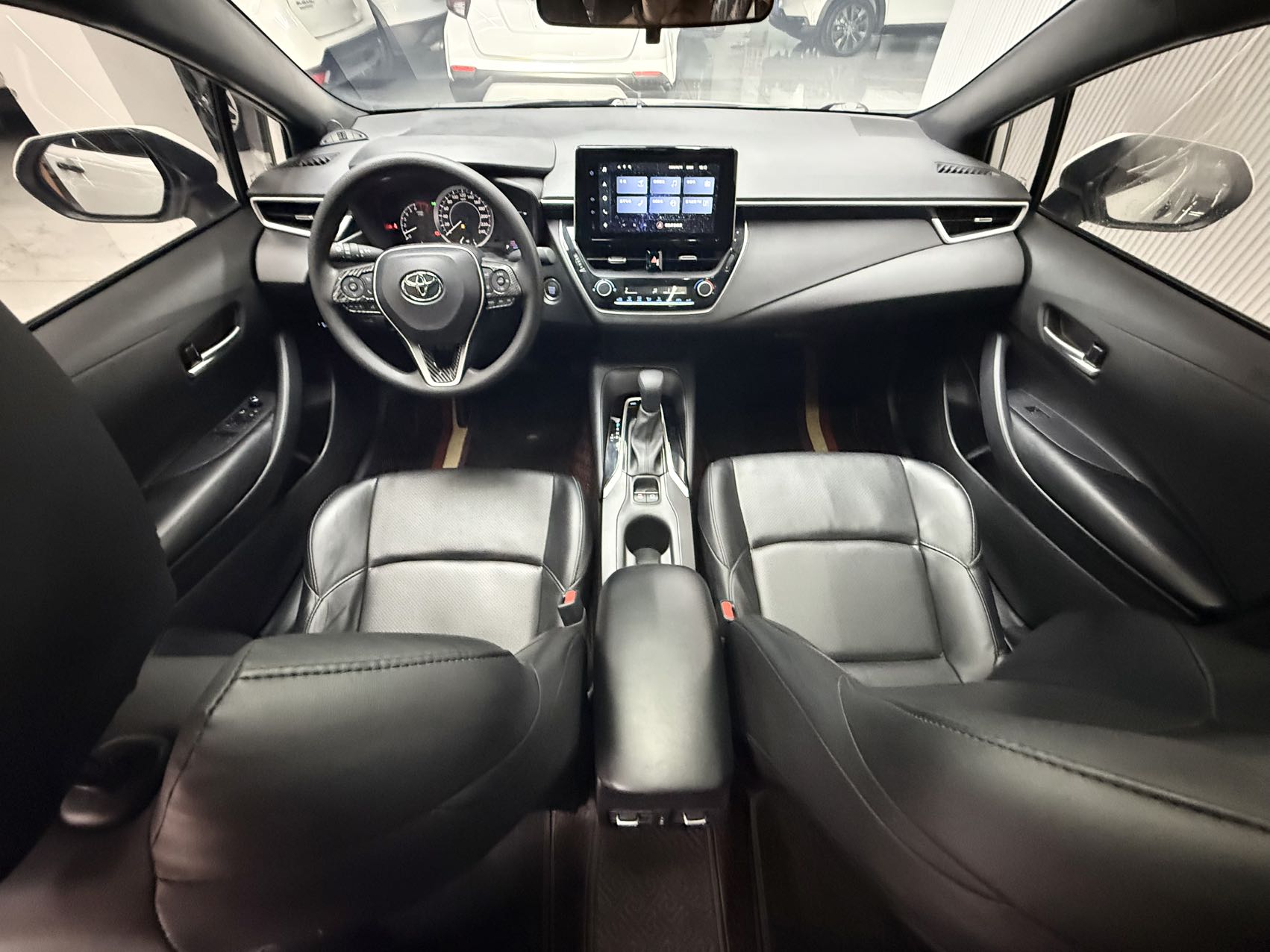 TOYOTA LEVIN 2023 185T CVT DELUXE EDITION — фото 16