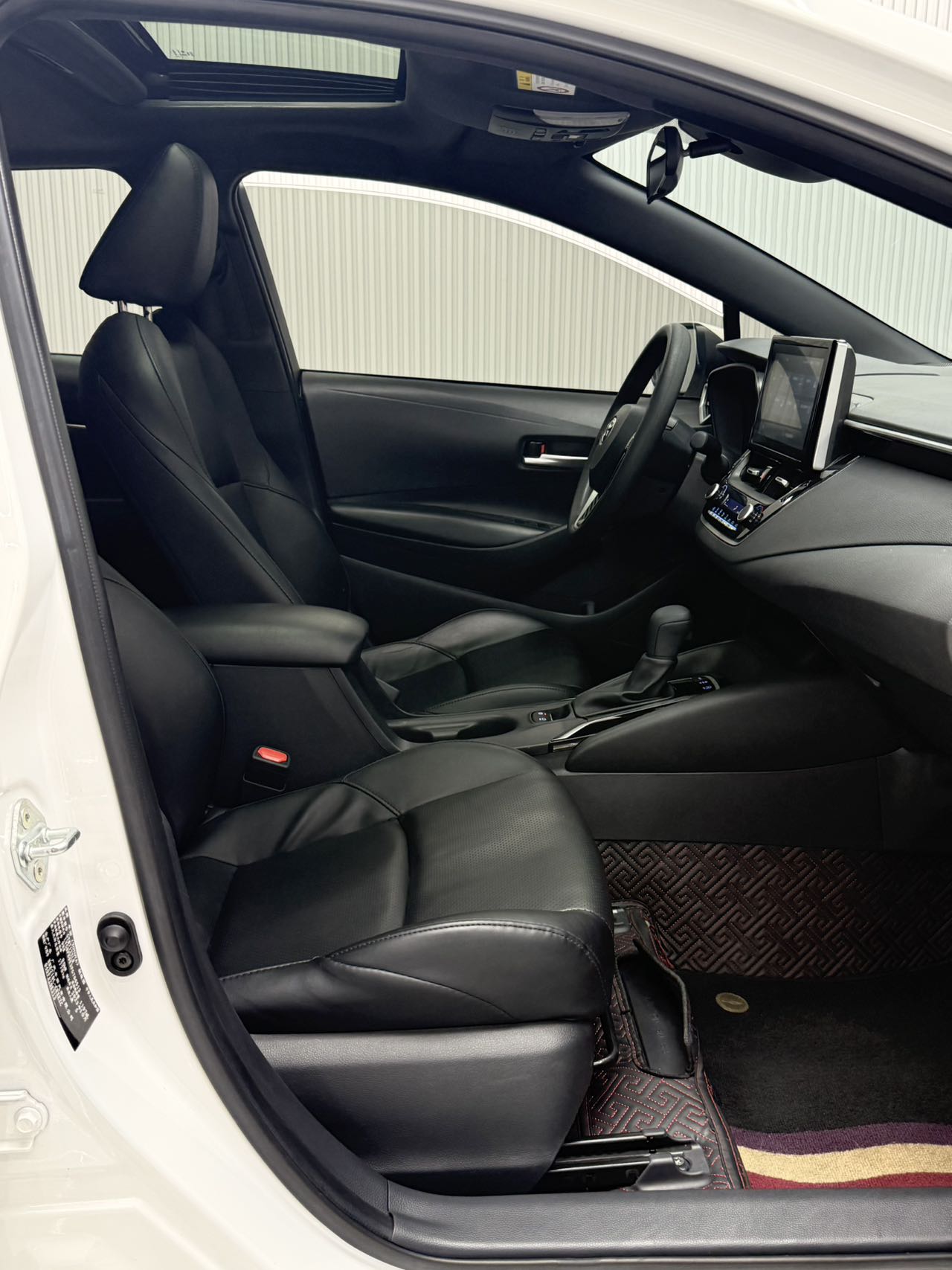 TOYOTA LEVIN 2023 185T CVT DELUXE EDITION — фото 10