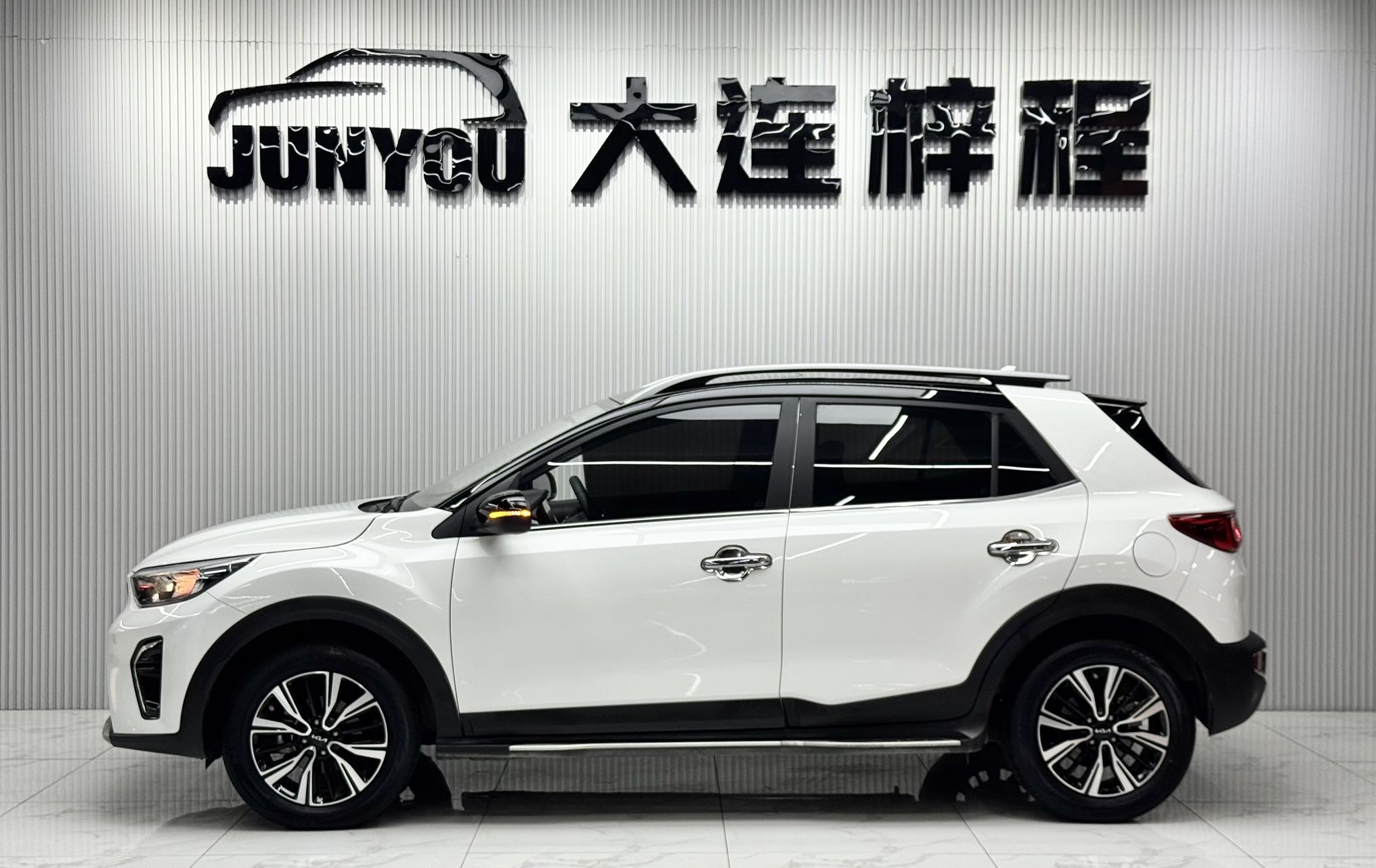 KIA KX1 2021 1.4L CVT趣享 SUNROOF 款 — фото 7