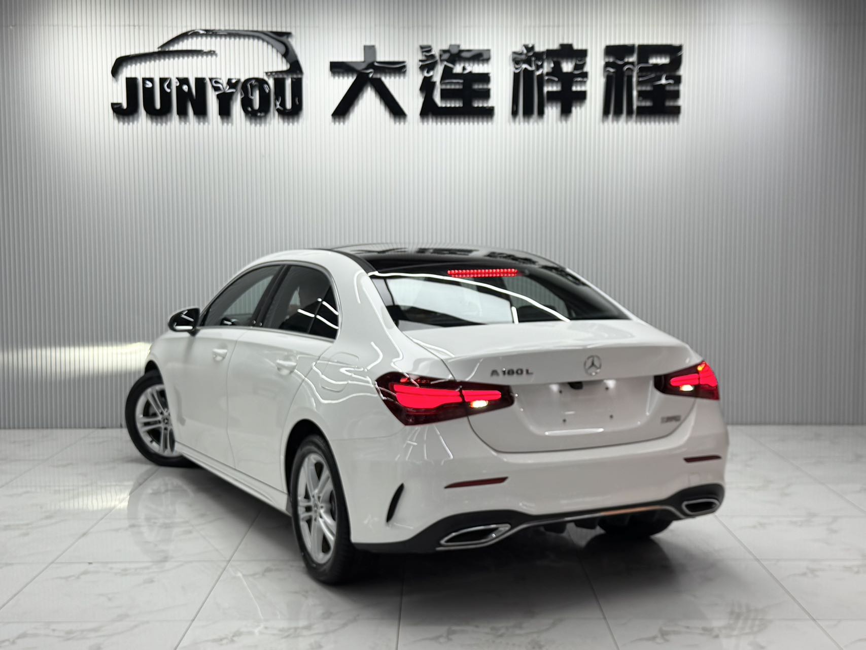 MERCEDES-BENZ A-CLASS 2024 A 180 L — фото 6
