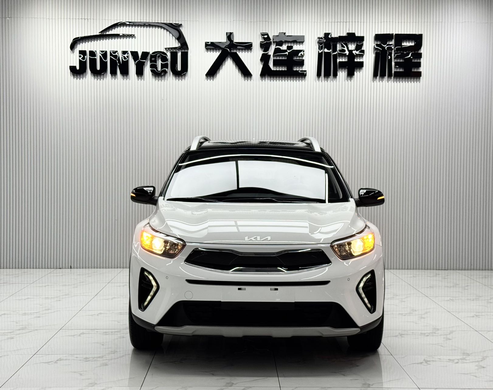 KIA KX1 2021 1.4L CVT趣享 SUNROOF 款 — фото 3