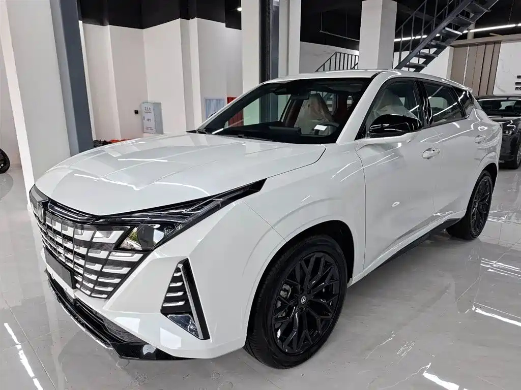 CHANGAN UNI-Z 2026 1.5T 畅行 EDITION — фото 2