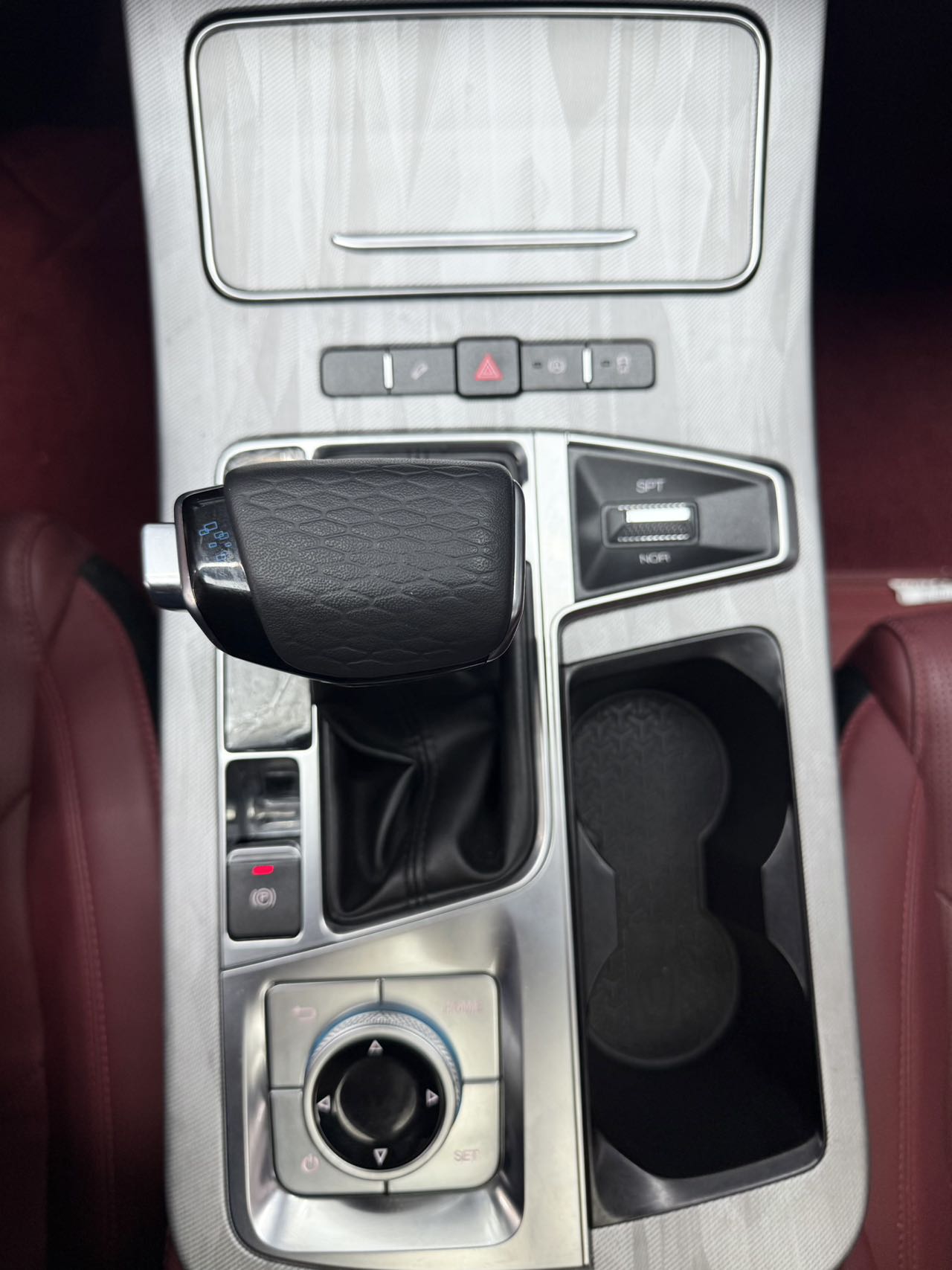 JETOUR X70 PLUS 2023 1.5T CVT自强MAX 7 SEATS — фото 19