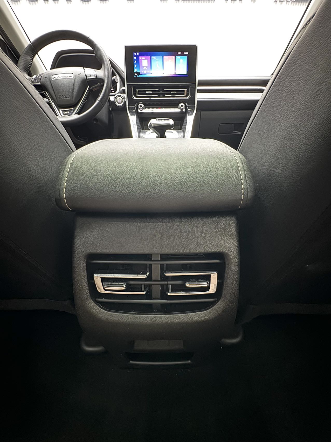 HAVAL M6 2023 PLUS 1.5T DCT LUXURY SMART LINK TYPE — фото 15