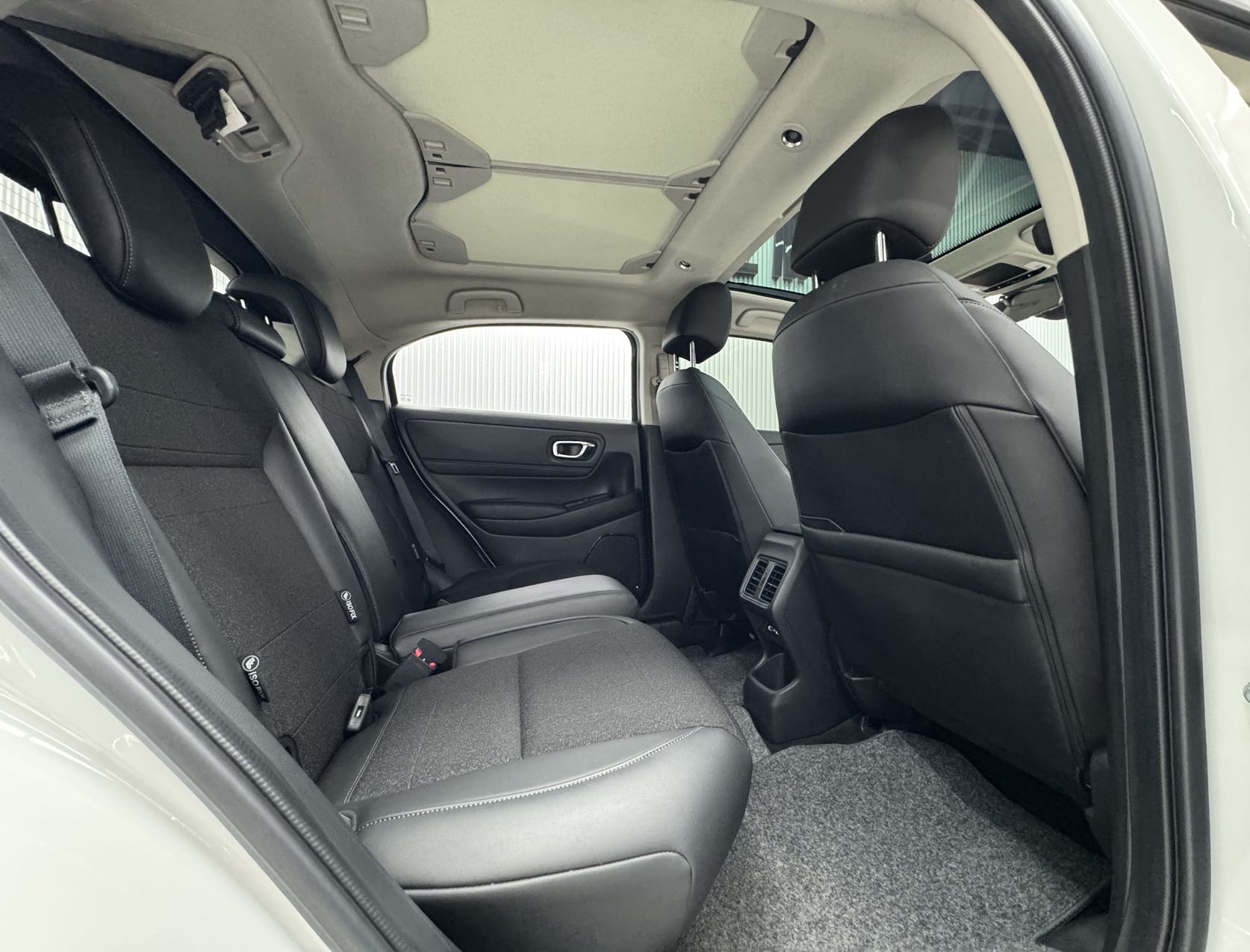 HONDA VEZEL 2023 1.5L CVT PIONEER EDITION — фото 12