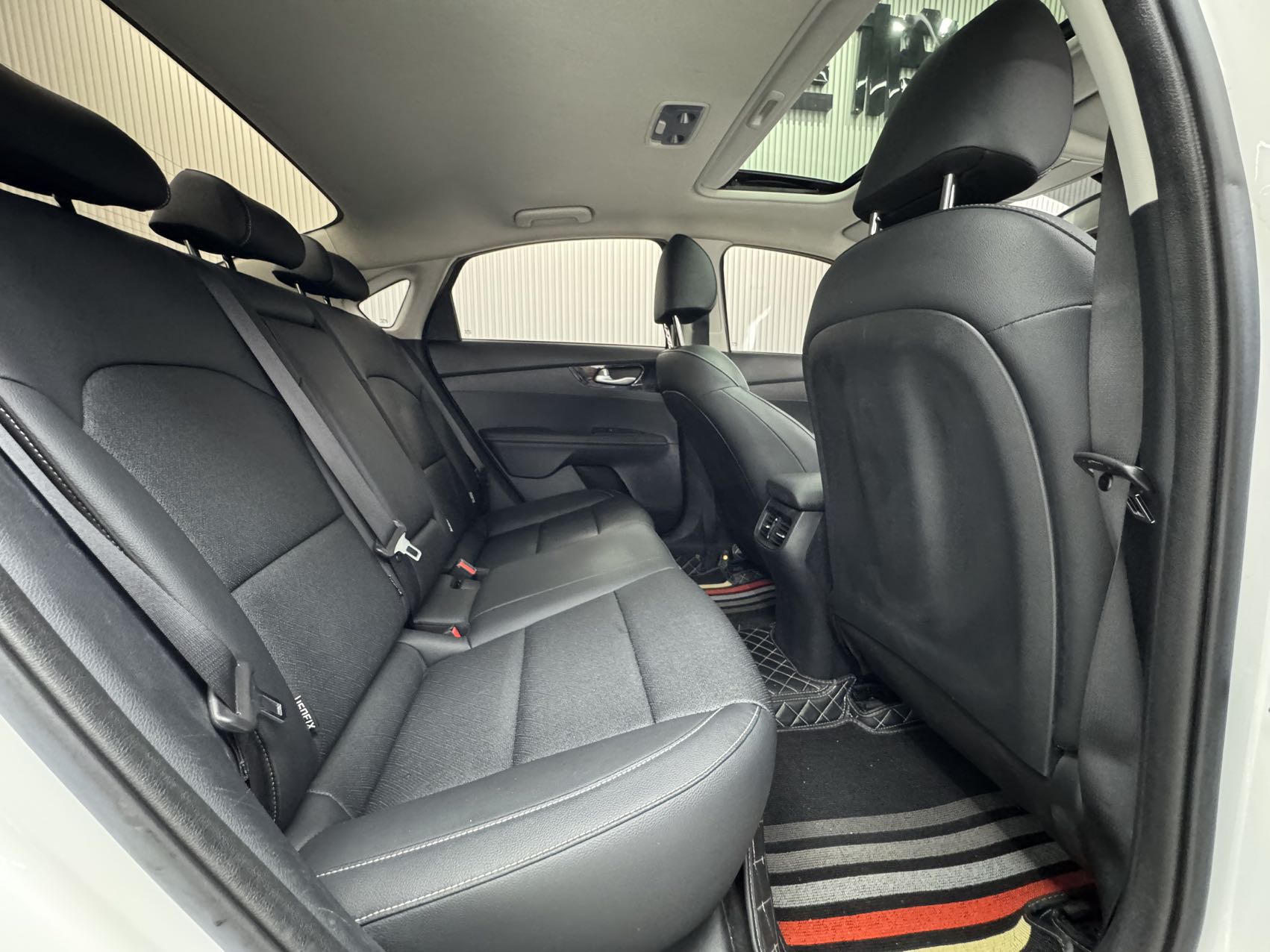 KIA K3 2021 1.5L CVT FASHION EDITION — фото 12