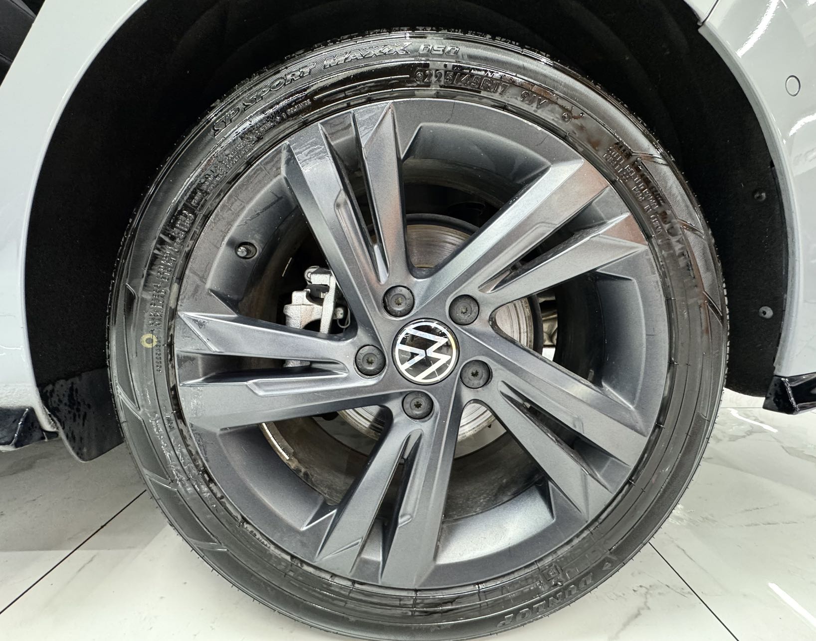 VOLKSWAGEN GOLF 2023 280TSI DSG R-LINE LITE — фото 20
