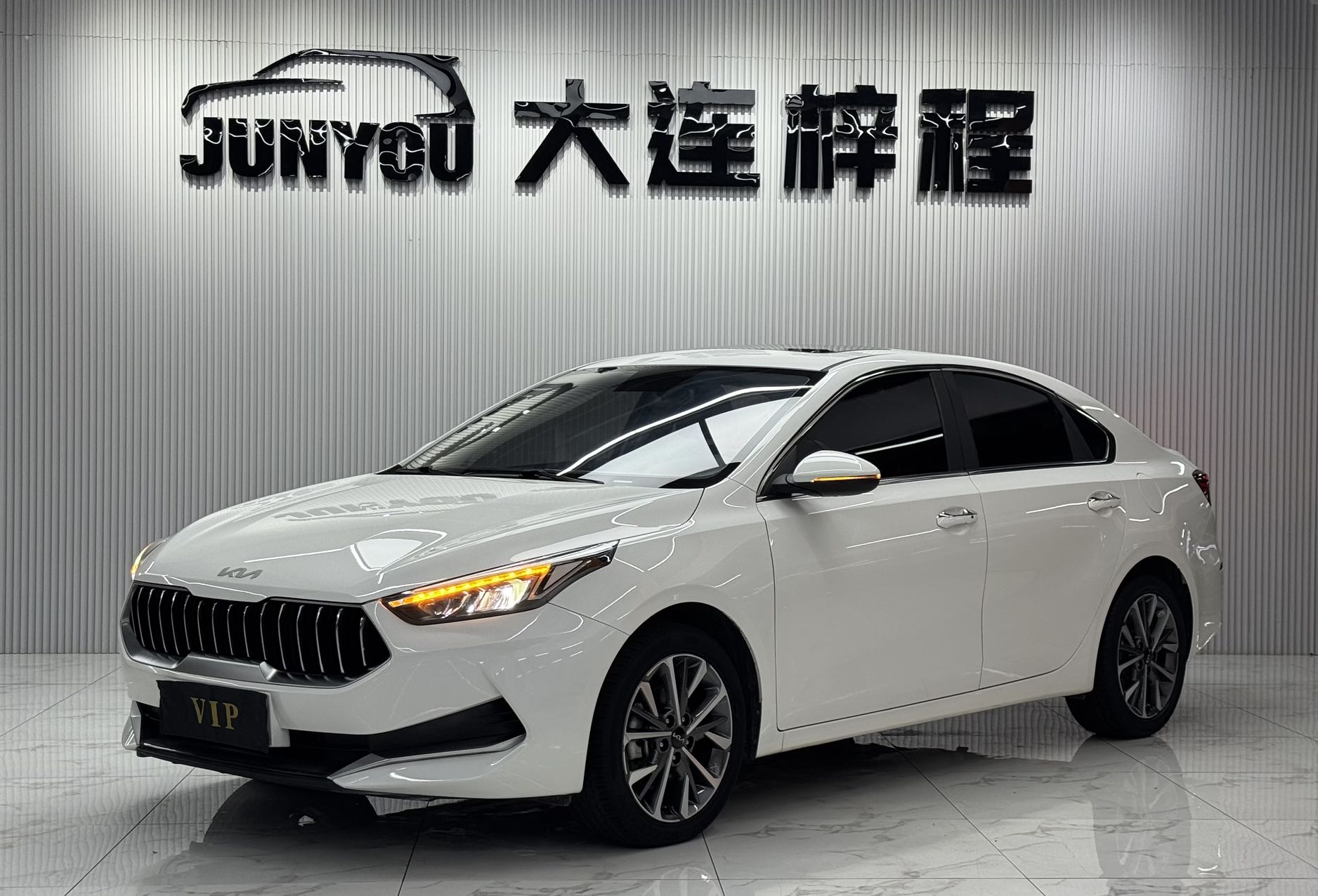 KIA K3 2021 1.5L CVT FASHION EDITION — фото 1