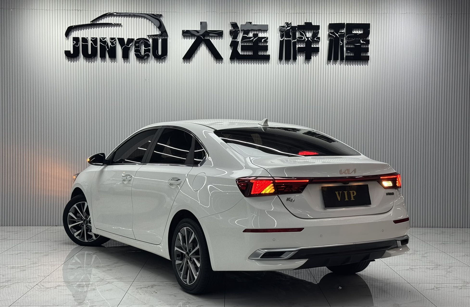 KIA K3 2021 1.5L CVT FASHION EDITION — фото 6