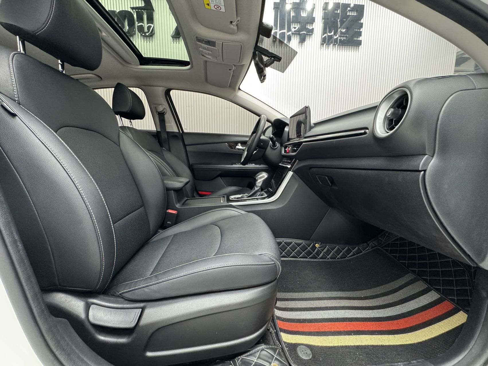 KIA K3 2021 1.5L CVT FASHION EDITION — фото 11