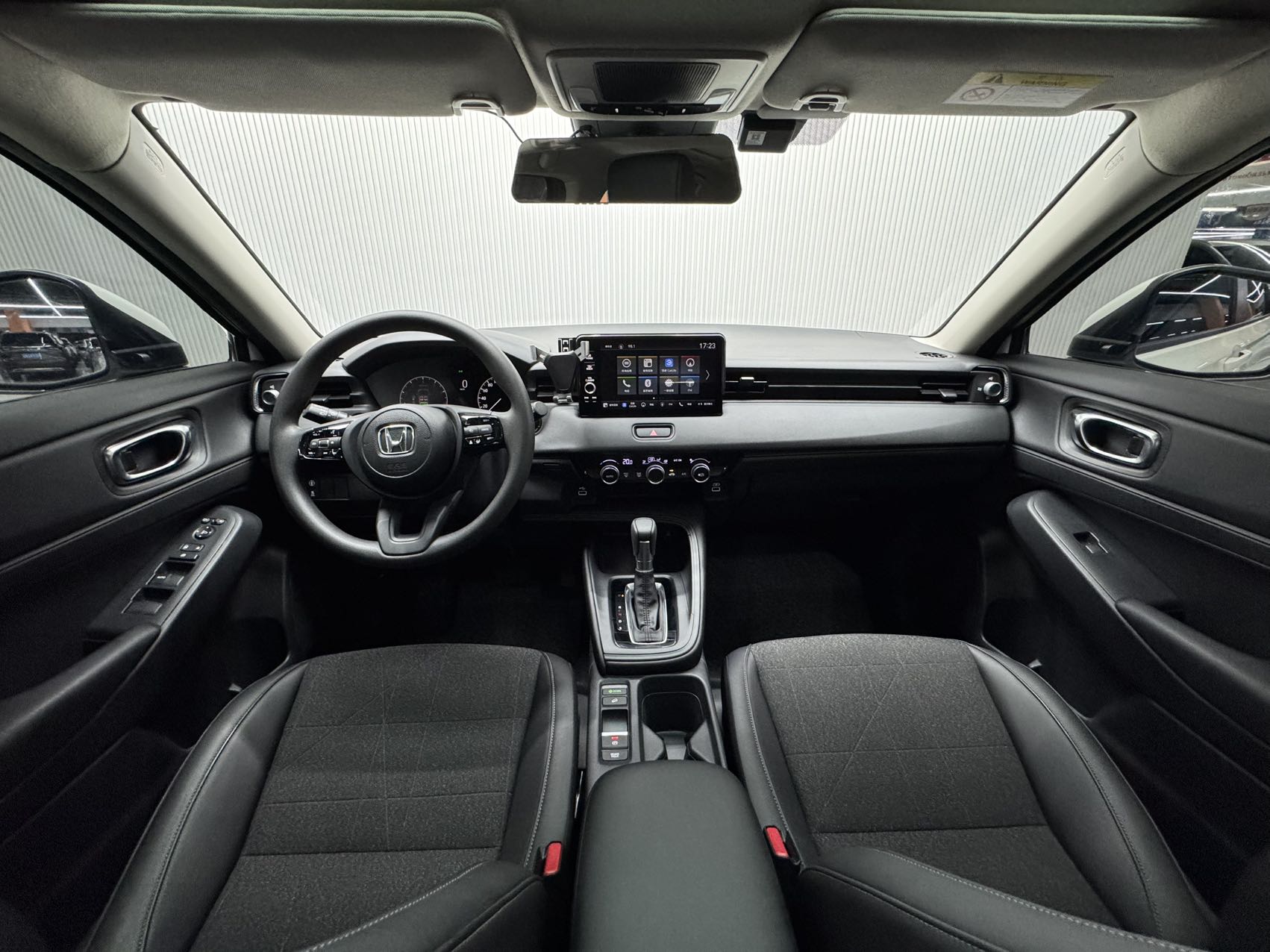 HONDA VEZEL 2023 1.5L CVT PIONEER EDITION — фото 13