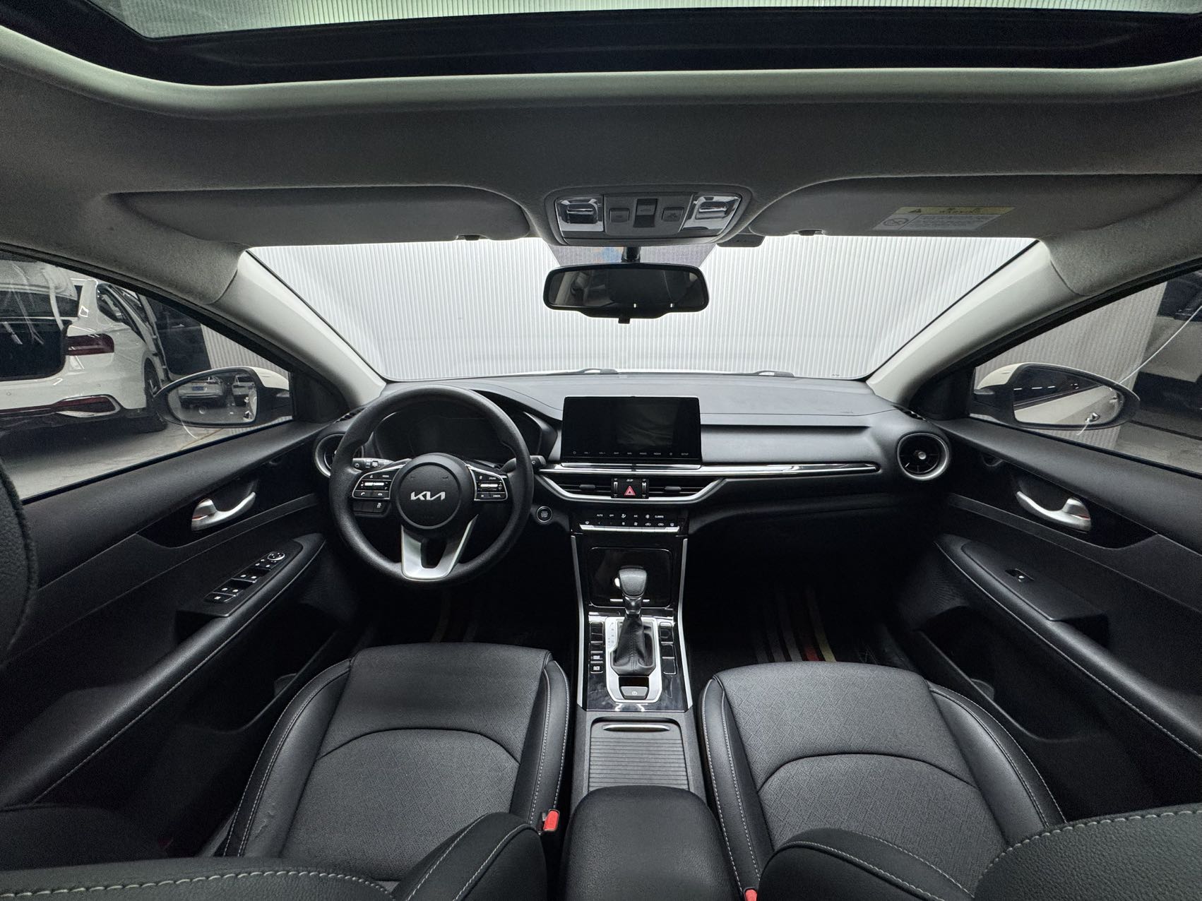 KIA K3 2021 1.5L CVT FASHION EDITION — фото 13