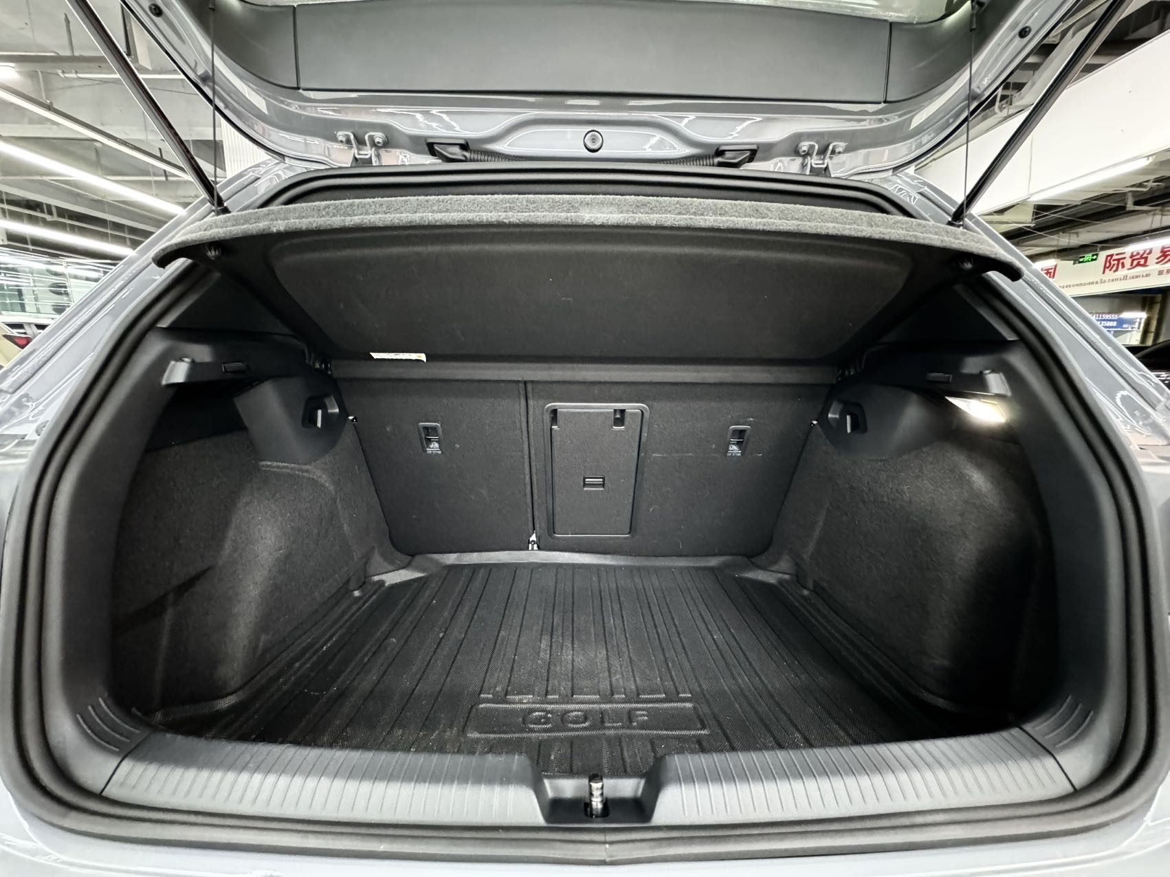 VOLKSWAGEN GOLF 2023 280TSI DSG R-LINE LITE — фото 18