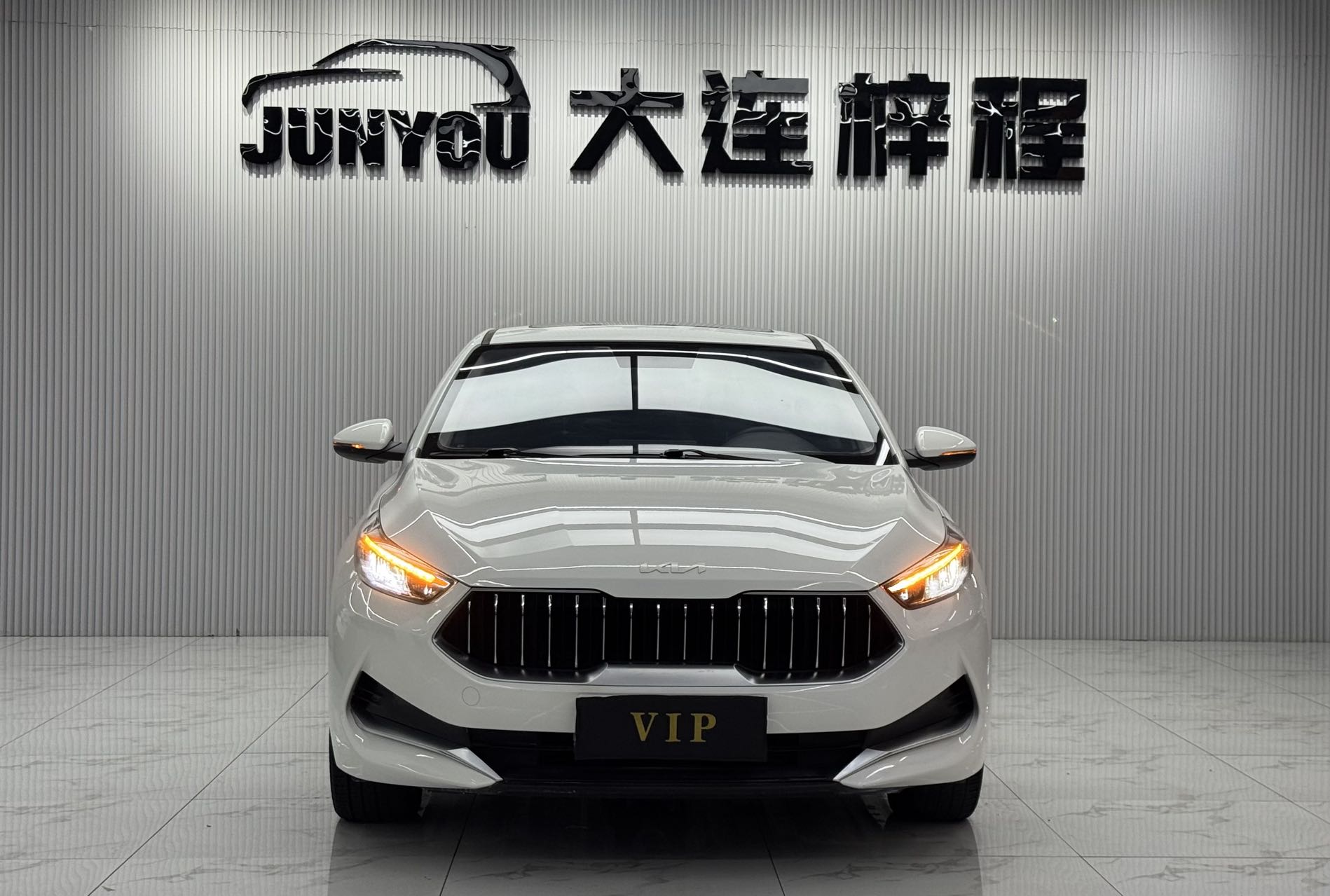 KIA K3 2021 1.5L CVT FASHION EDITION — фото 2